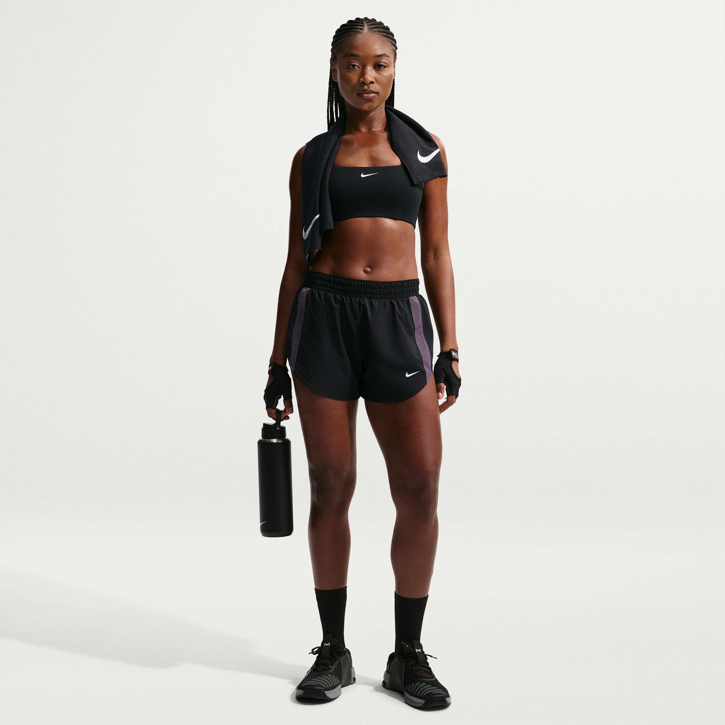 Nike Women's One Woven Shorts in Black | IR1954-011