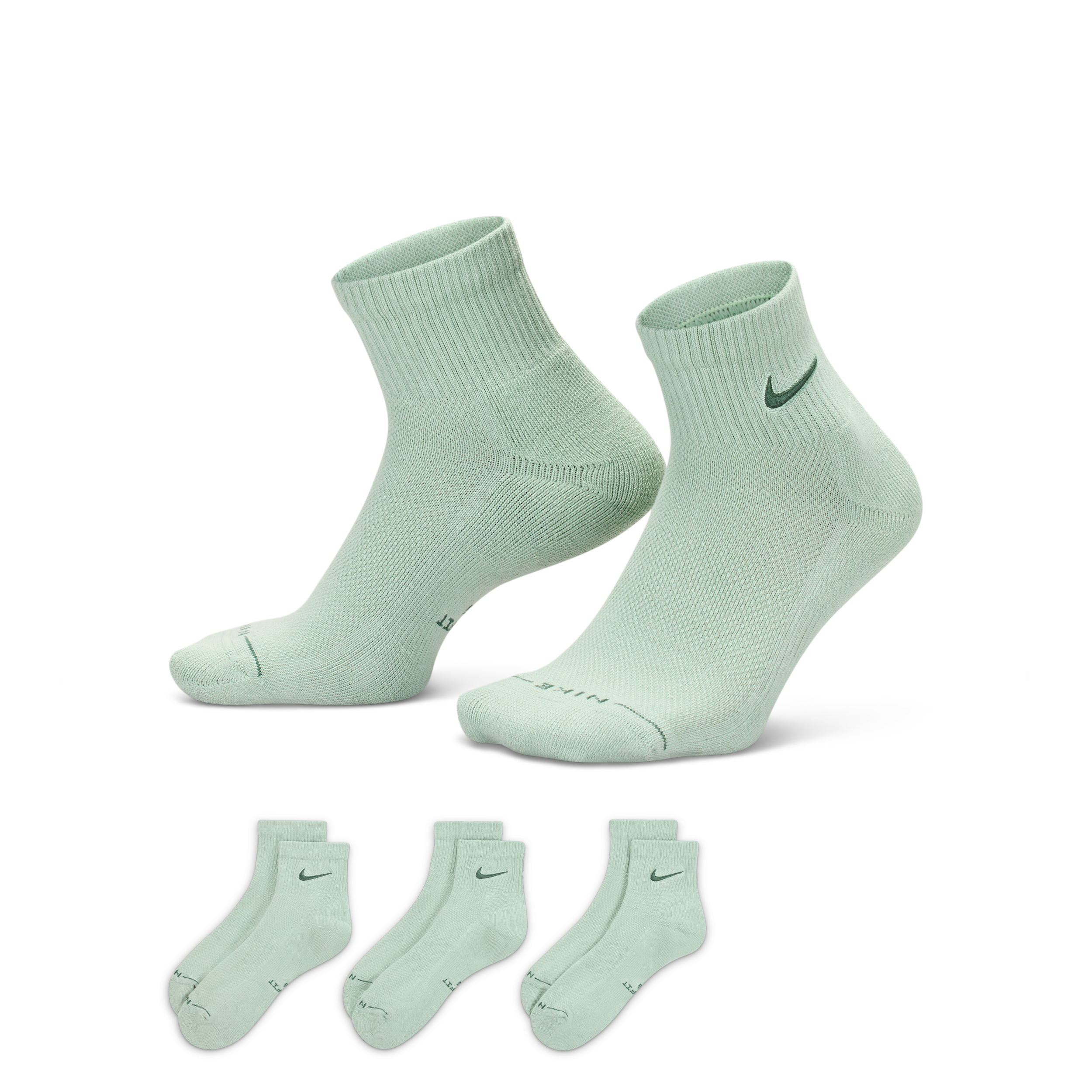 Nike Unisex Everyday Elevated Ankle Socks (3 Pairs) in Multicolor | IH8607-903