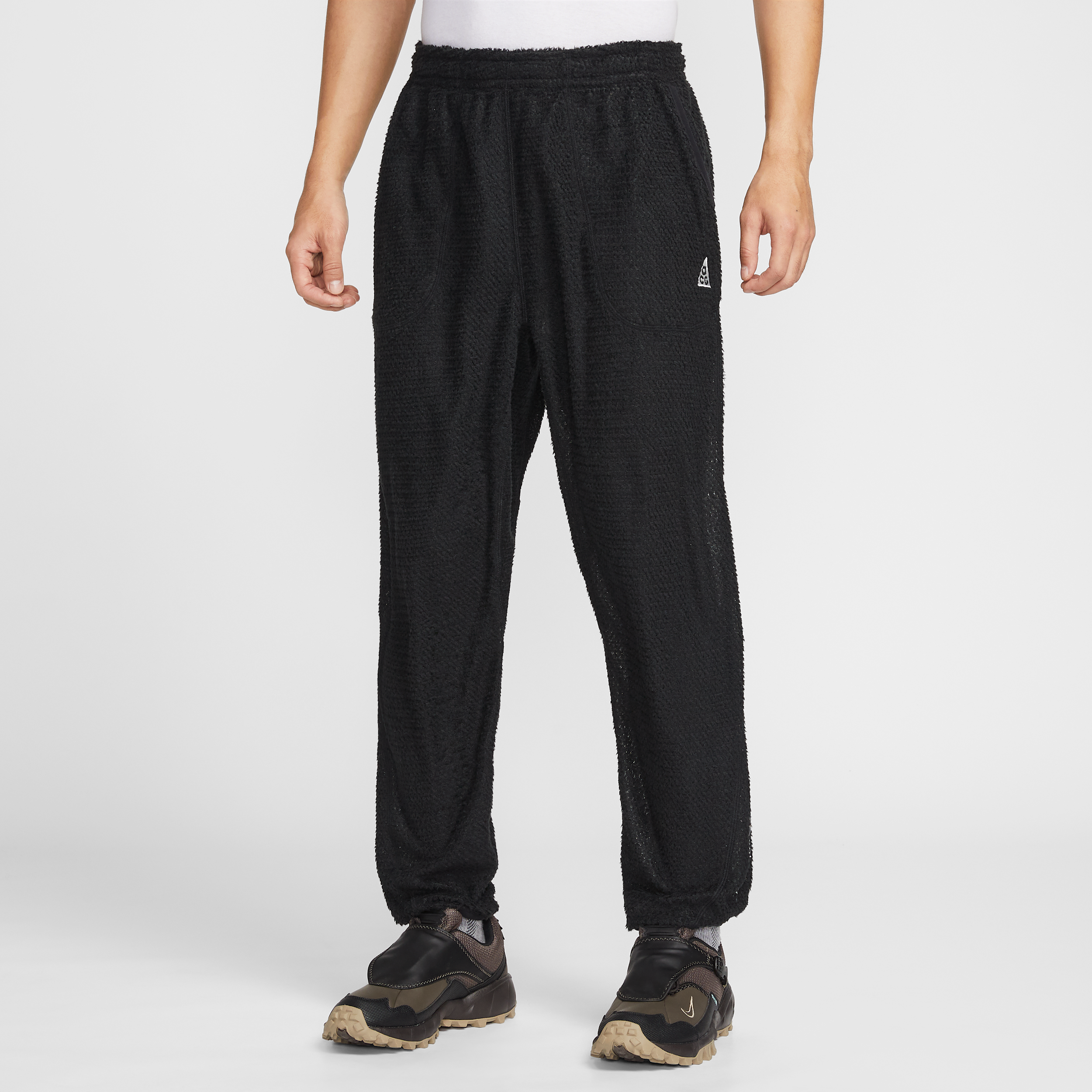 Men's Nike ACG Wolf Lichen Pants in Black | IH1451-010