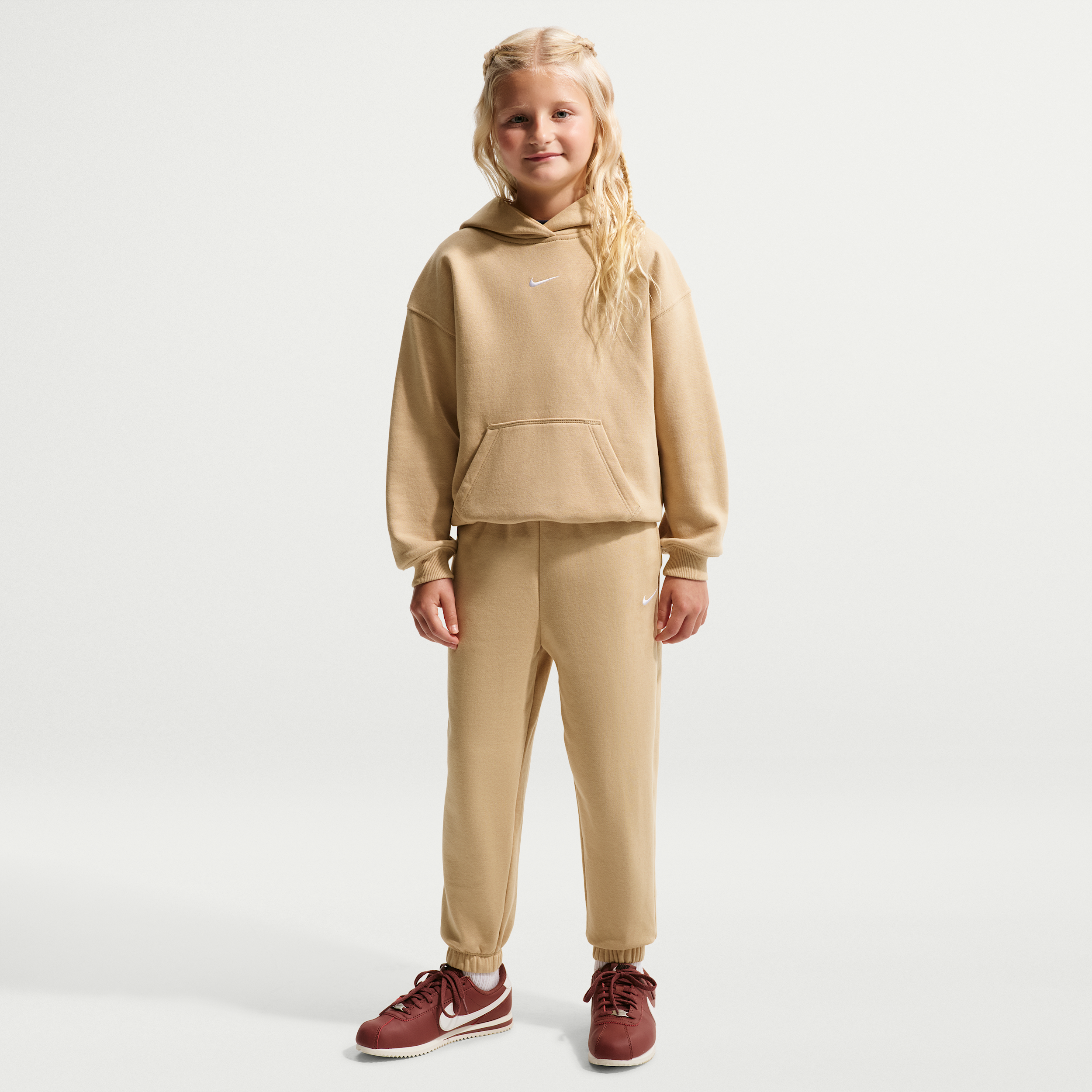 Nike Sportswear Little Kids' Studio Fleece Loose Pants in Brown | 36P241-JCR