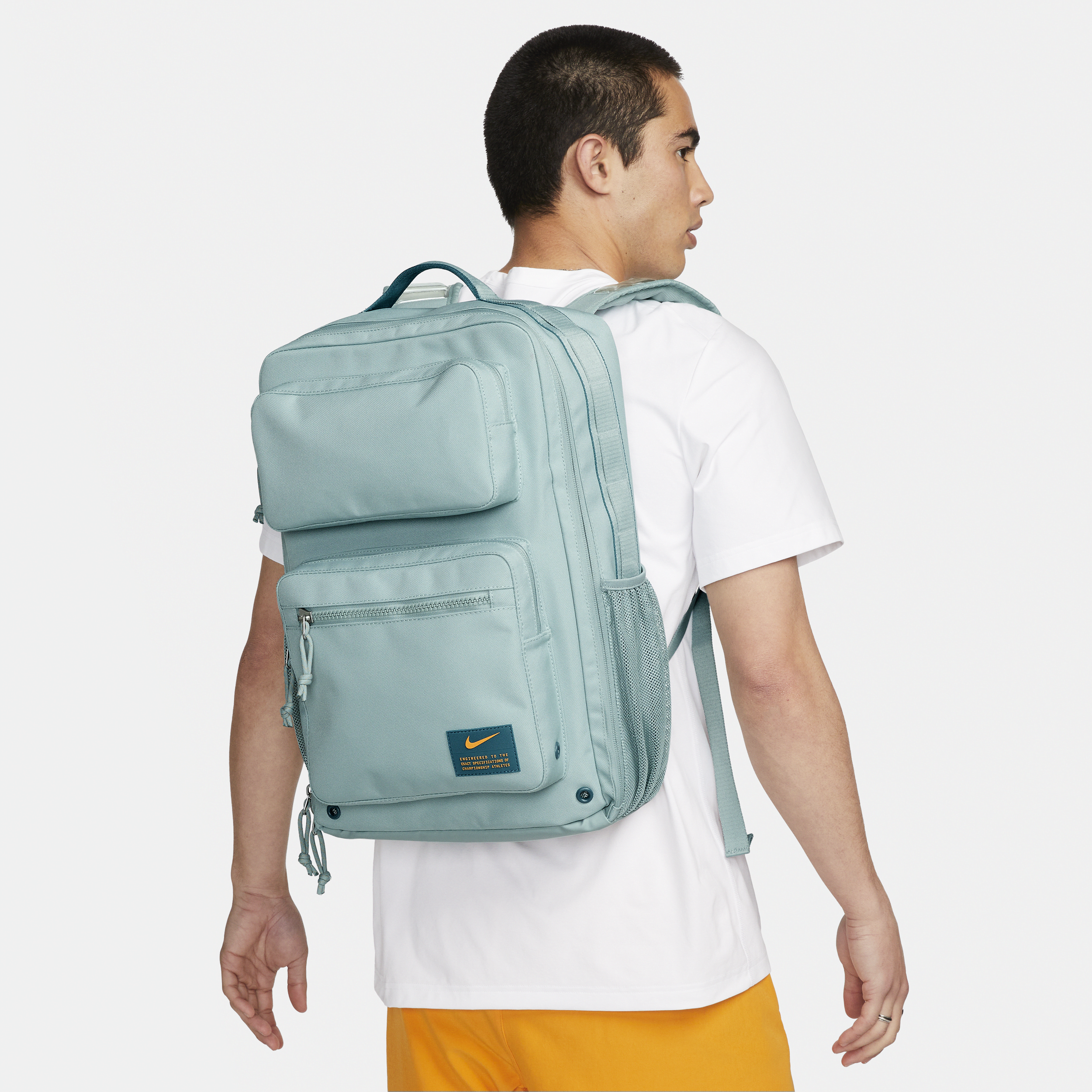 Nike Men's Utility Speed Training Backpack (27l) In Green