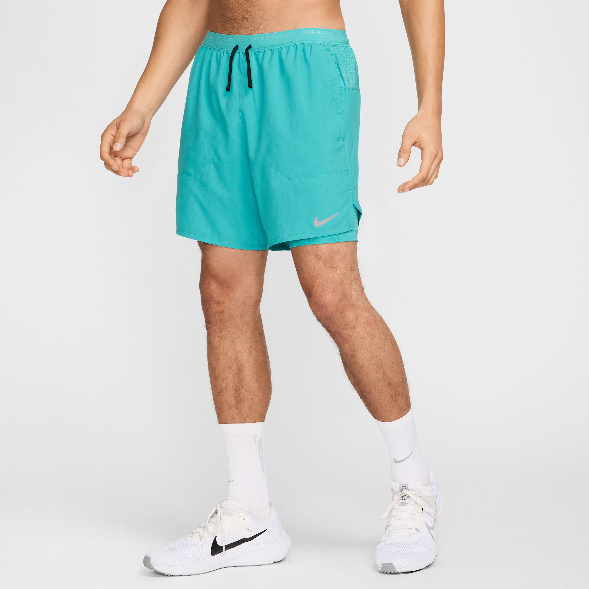 Nike Men's Stride Dri-fit 5" Hybrid Running Shorts In Green