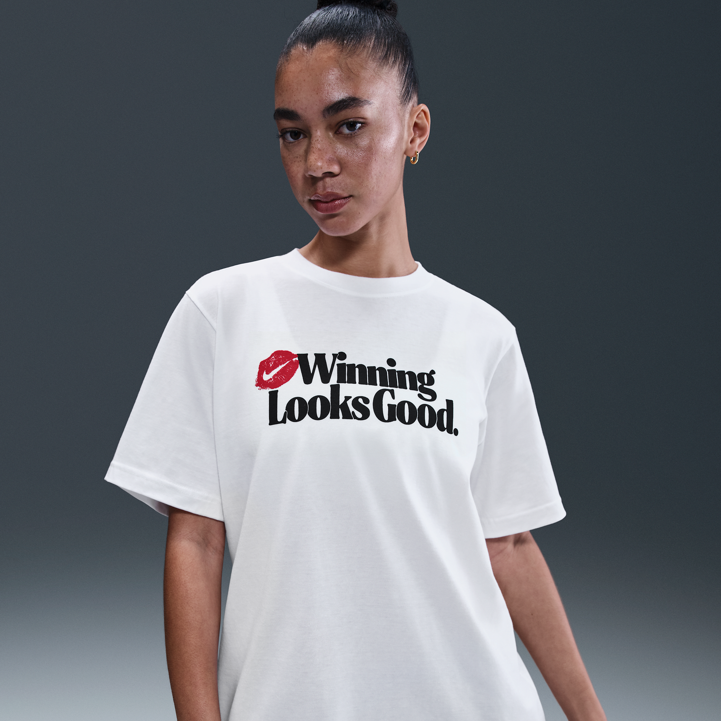 Nike Women's Essential T-shirt
