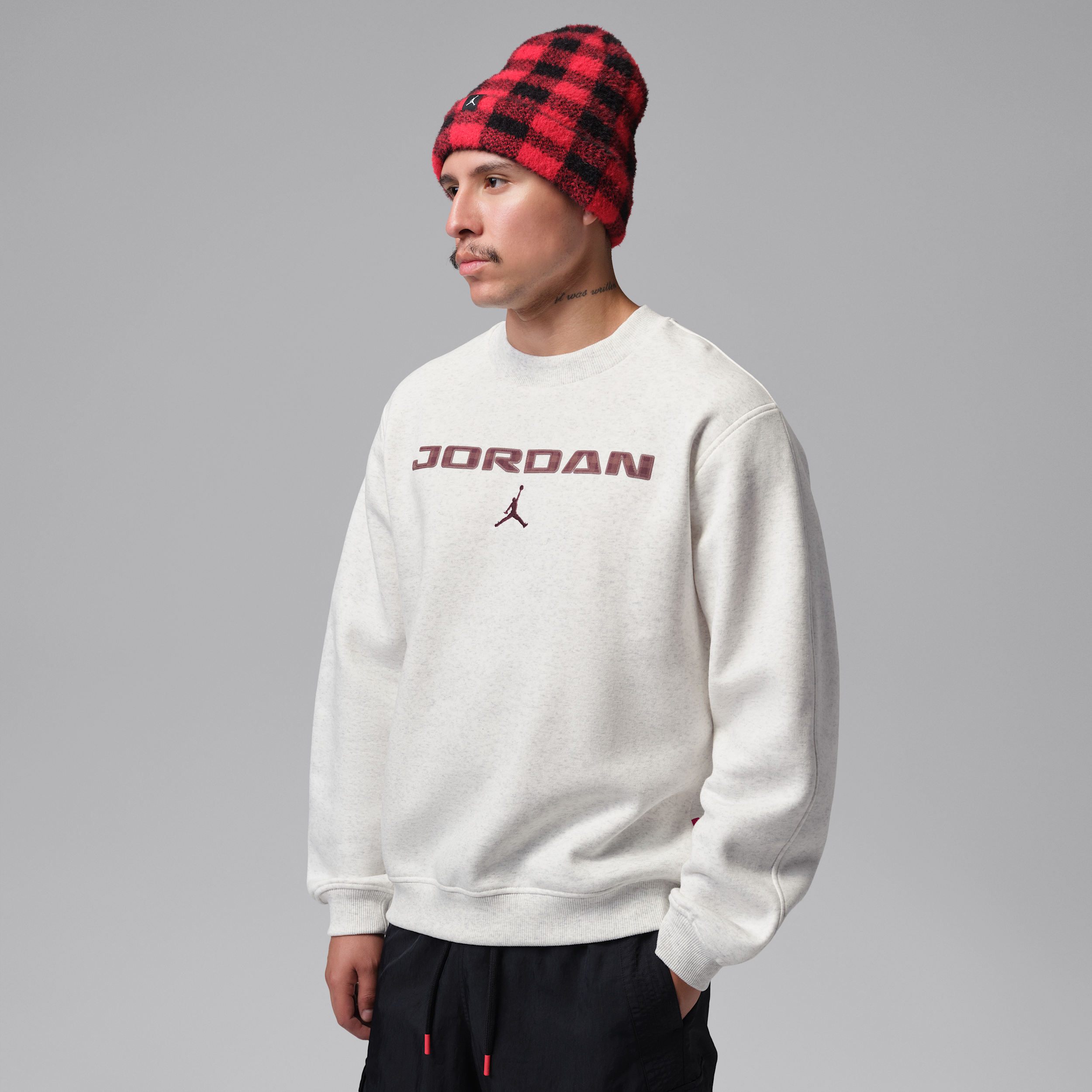 Men's Jordan Brooklyn Fleece Crew-Neck Sweatshirt in White | IM9854-133