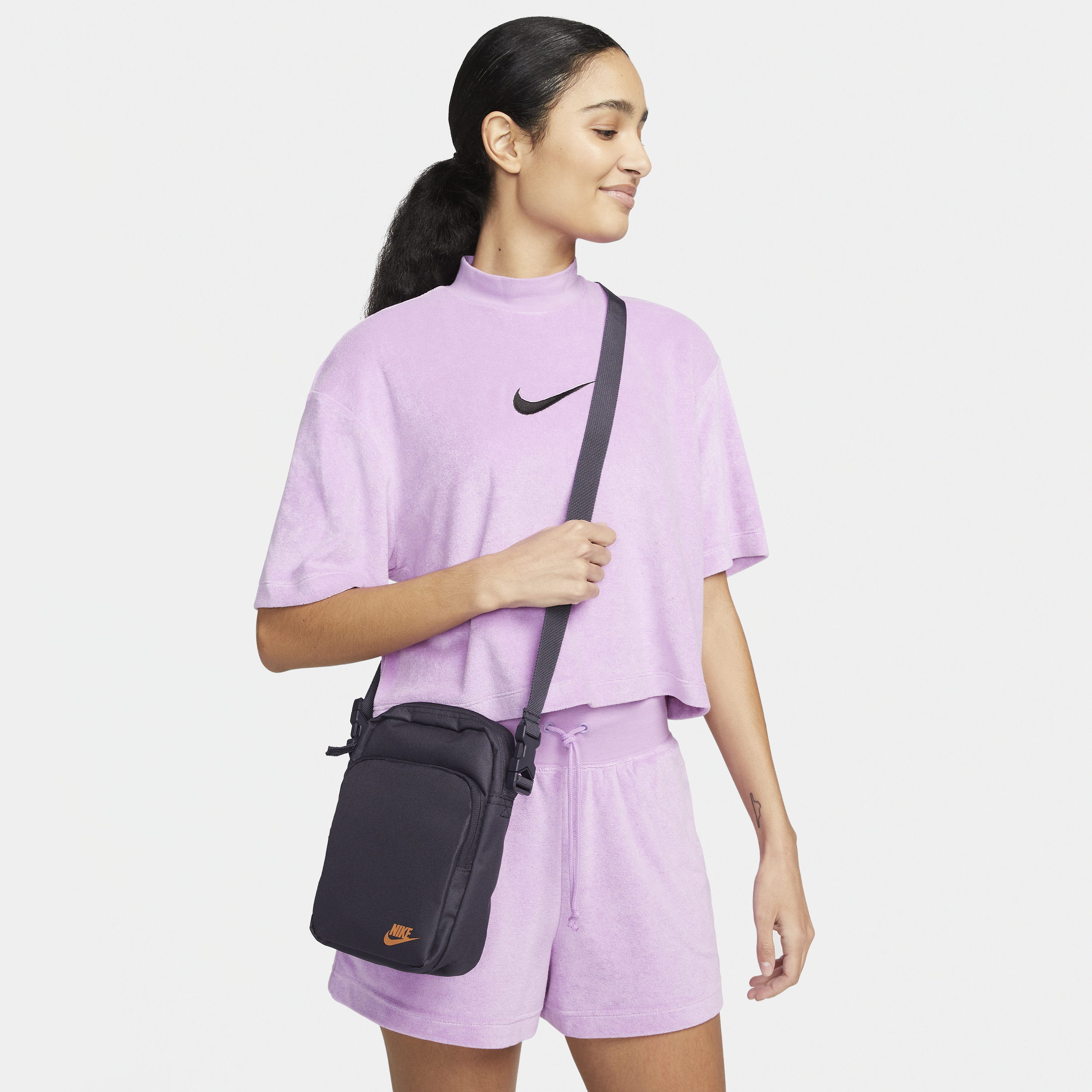 Nike Unisex Heritage Crossbody Bag (4l) In Grey