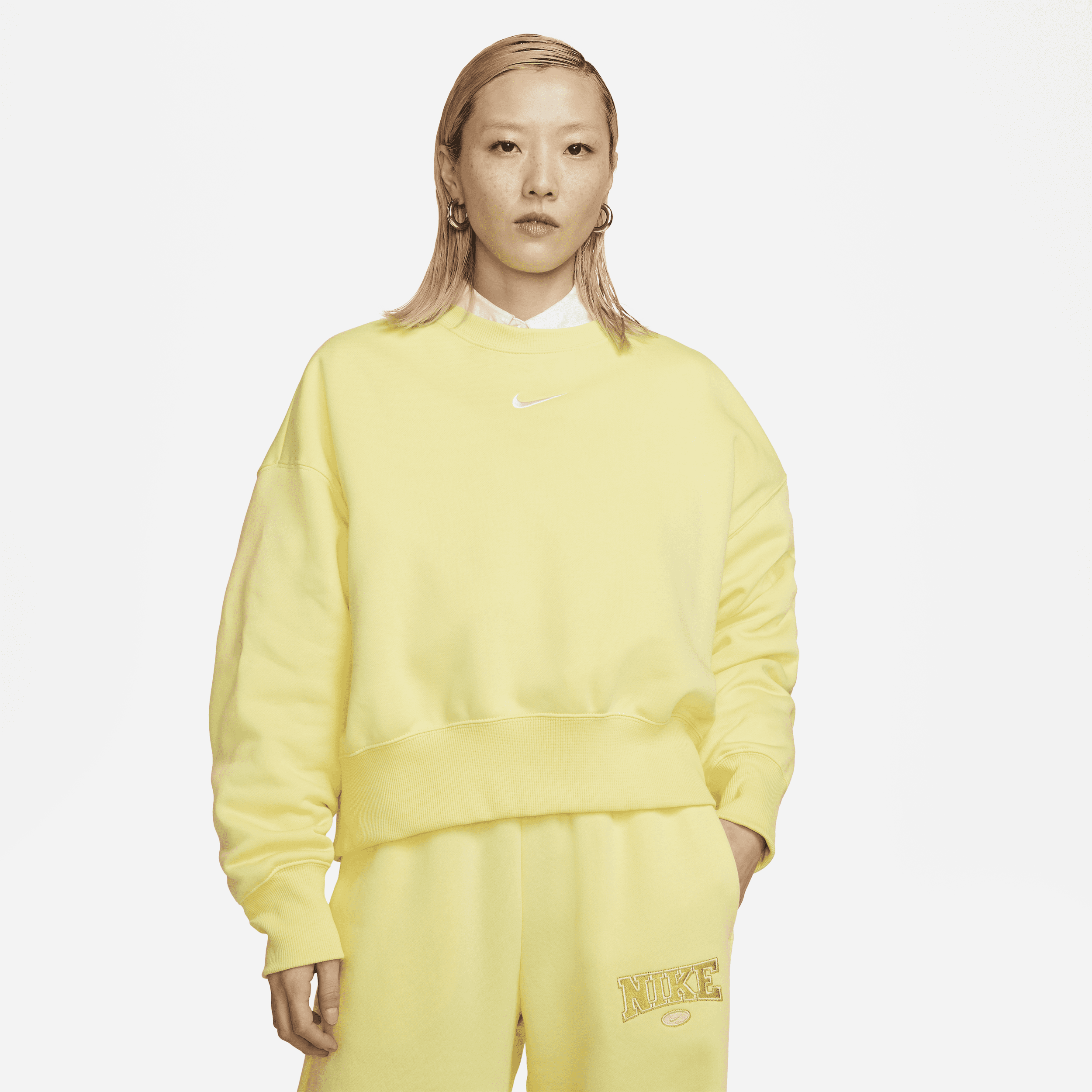 Nike Women's  Sportswear Phoenix Fleece Over-oversized Crewneck Sweatshirt In Yellow