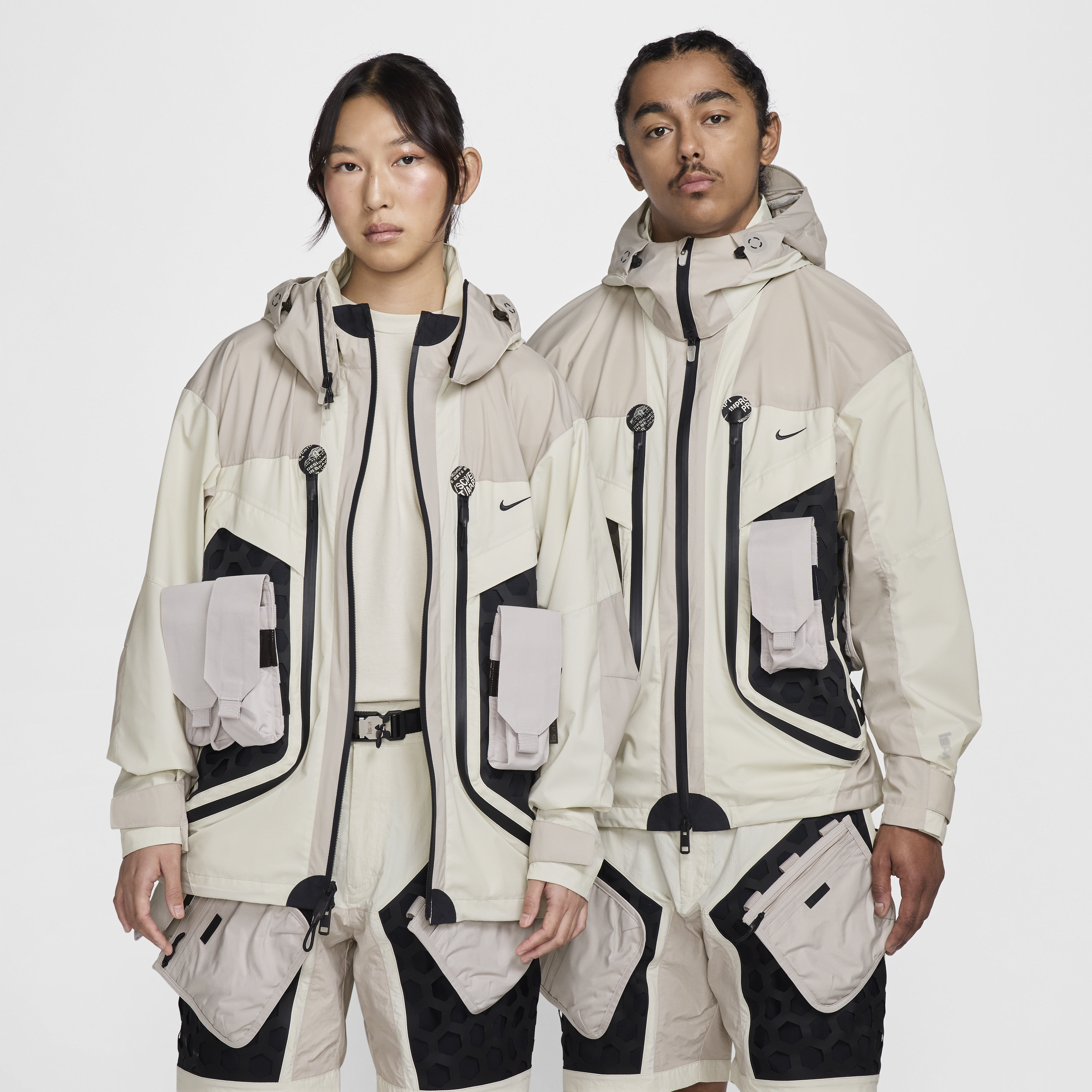 Nike Unisex Ispa Butterfly Jacket In Grey