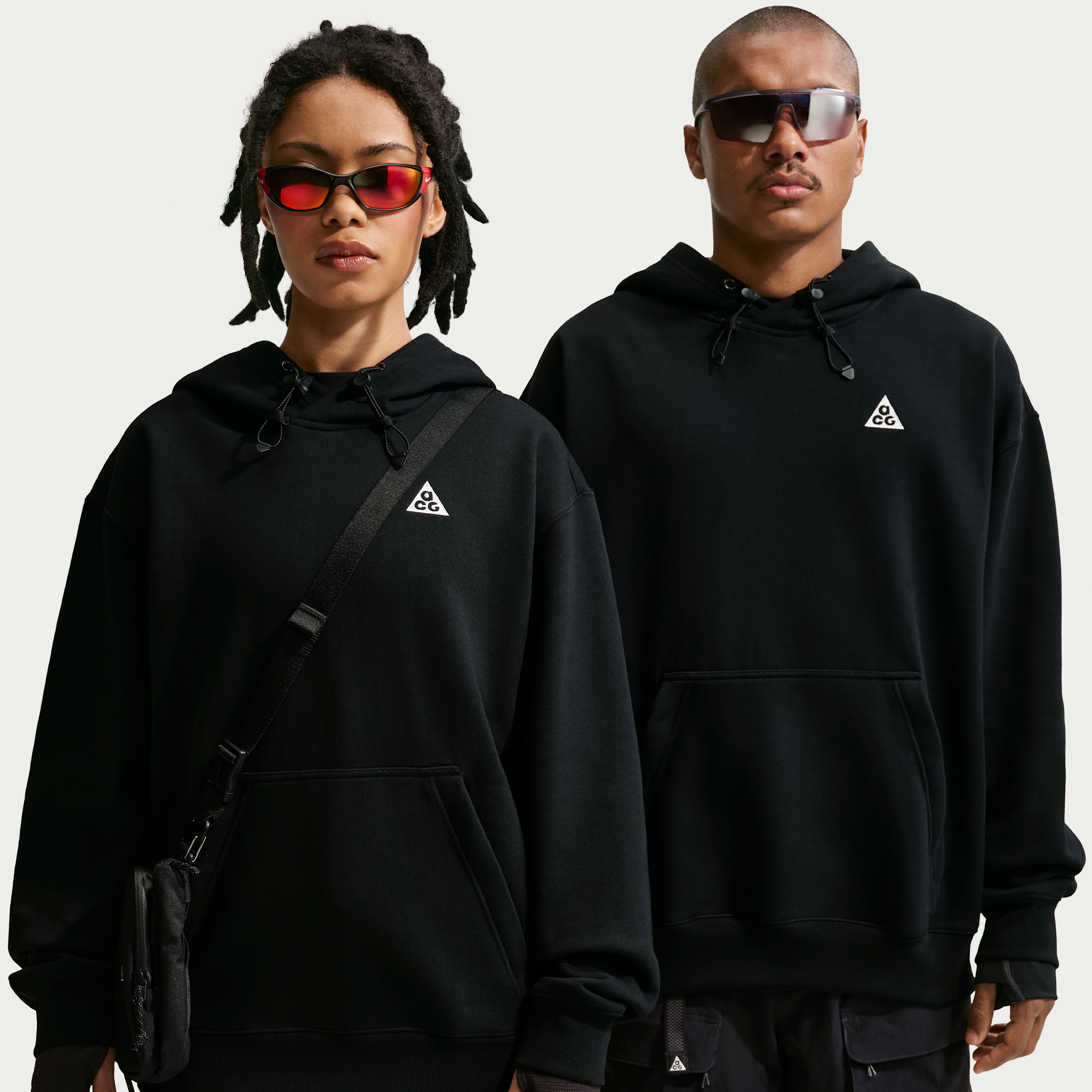 Men's Nike ACG "Tuff Fleece" Pullover Hoodie in Black | DZ3392-011