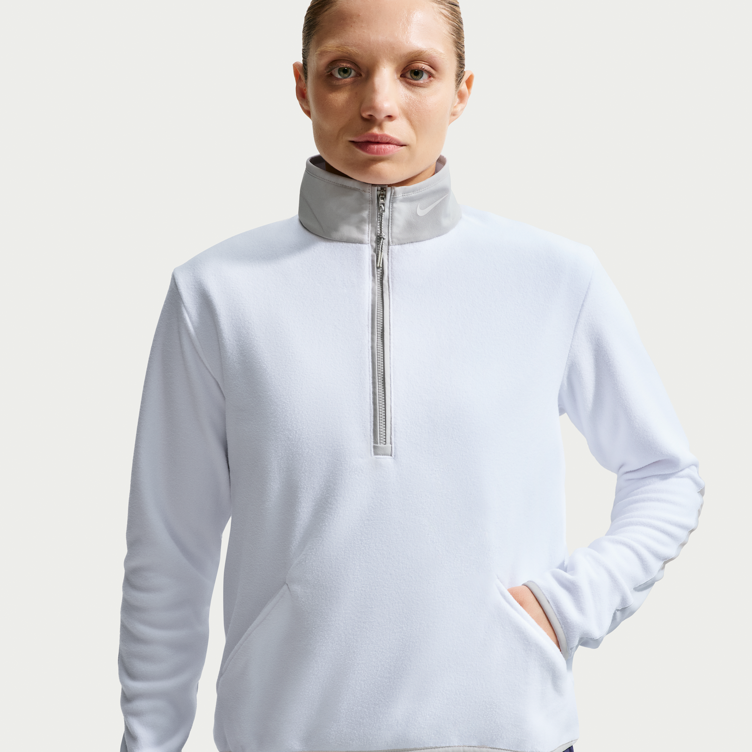 Nike Women's Therma-FIT Victory Long-Sleeve 1/2-Zip Golf Top in White | DA3236-100