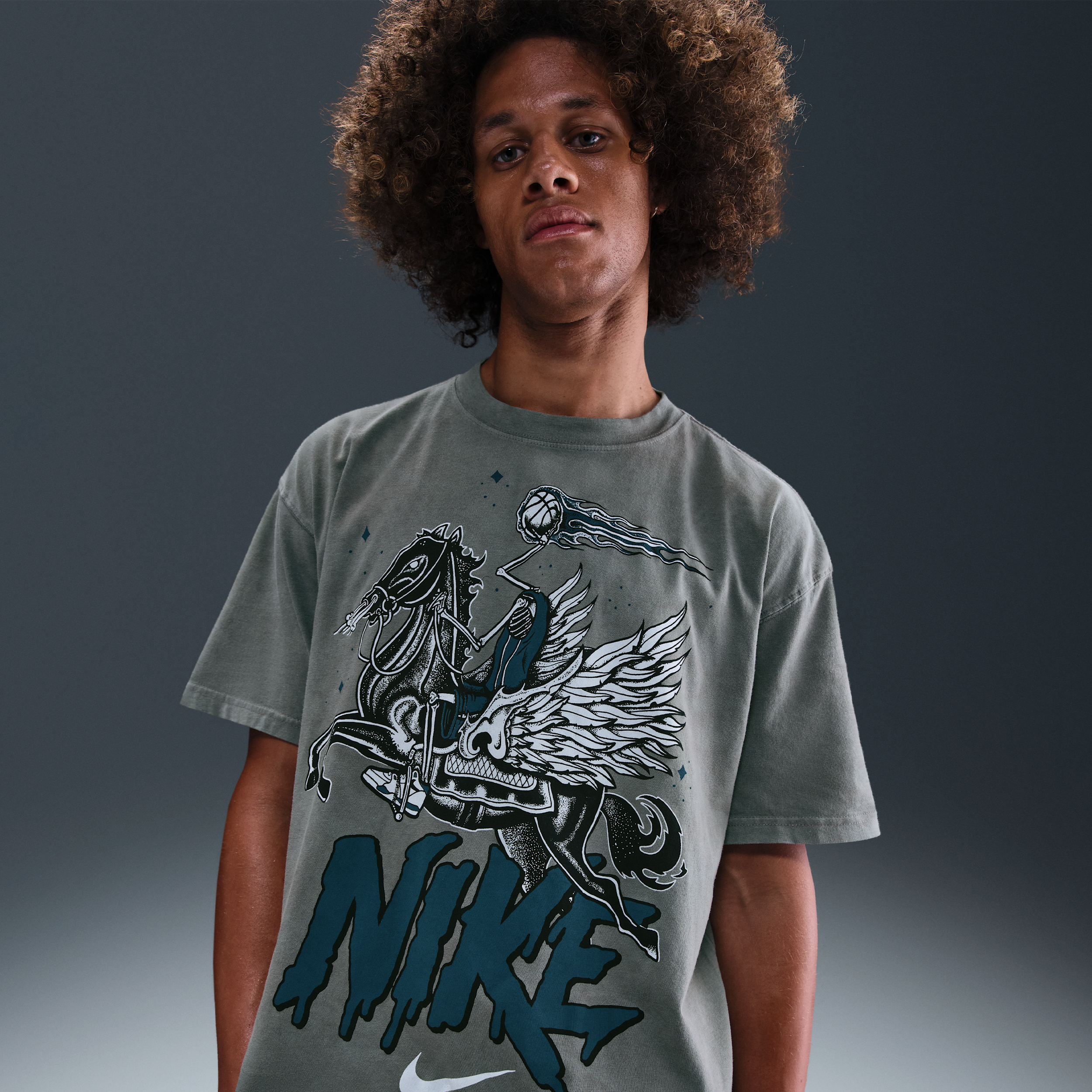 Nike Men's Max90 Basketball T-shirt In Gray