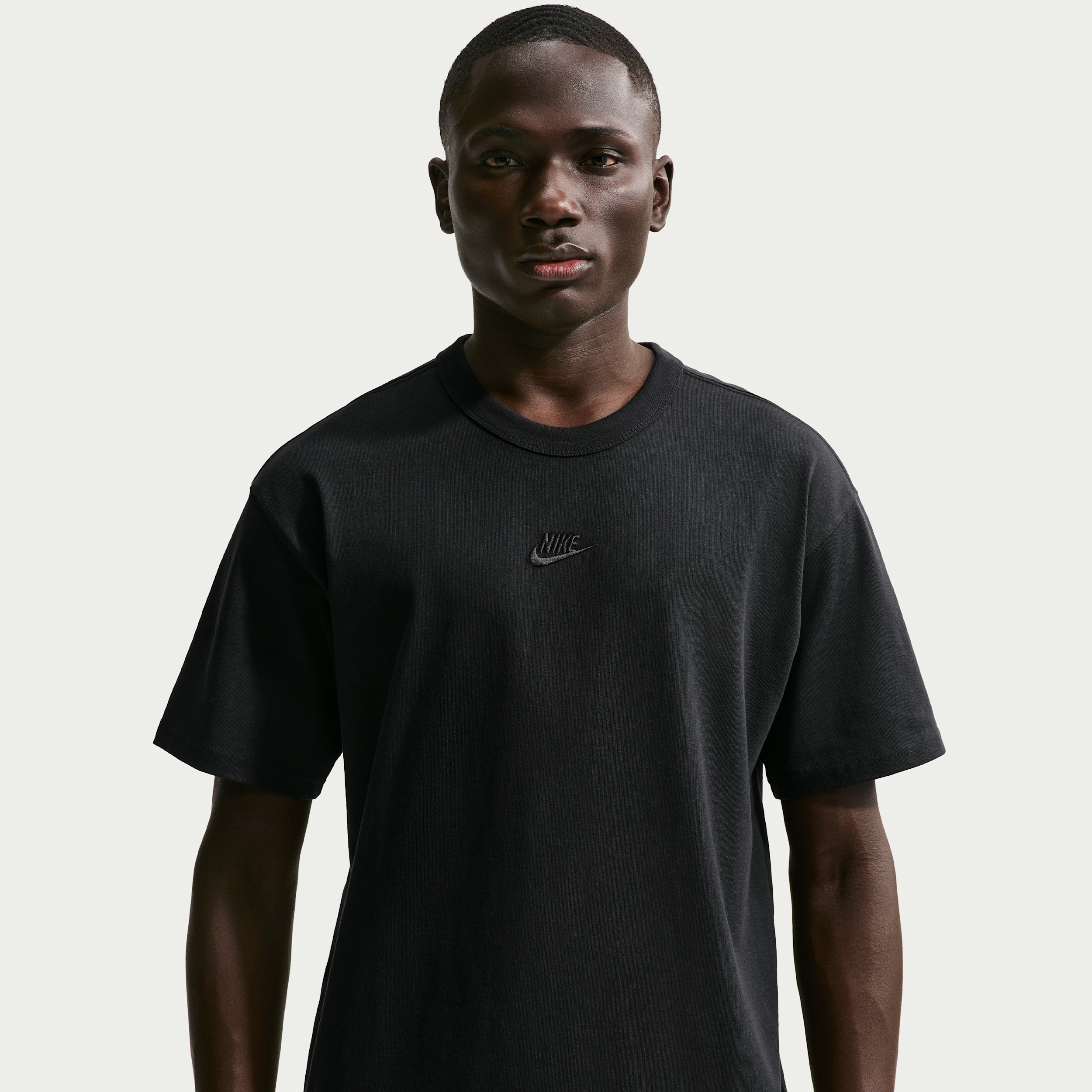 Men's Nike Sportswear Premium Essentials T-Shirt in Black | IH1121-010
