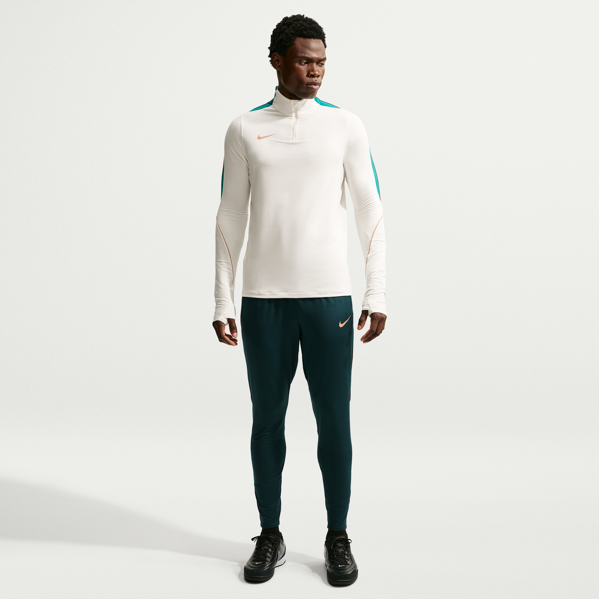 Nike Men's Strike Dri-FIT Soccer Pants in Green | IF1459-378