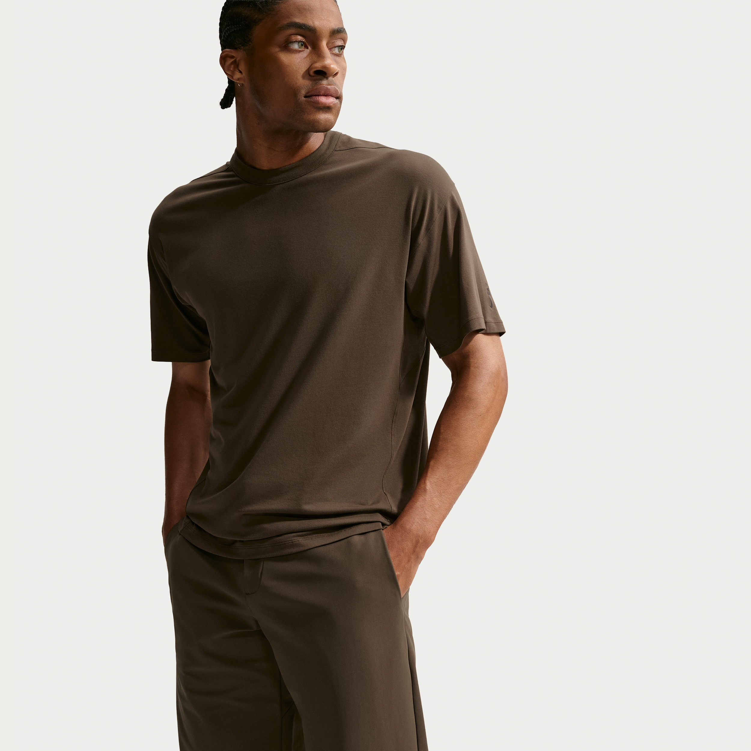 Nike Men's 24.7 ImpossiblySoft Light Dri-FIT Short-Sleeve T-Shirt in Brown | IQ8273-212