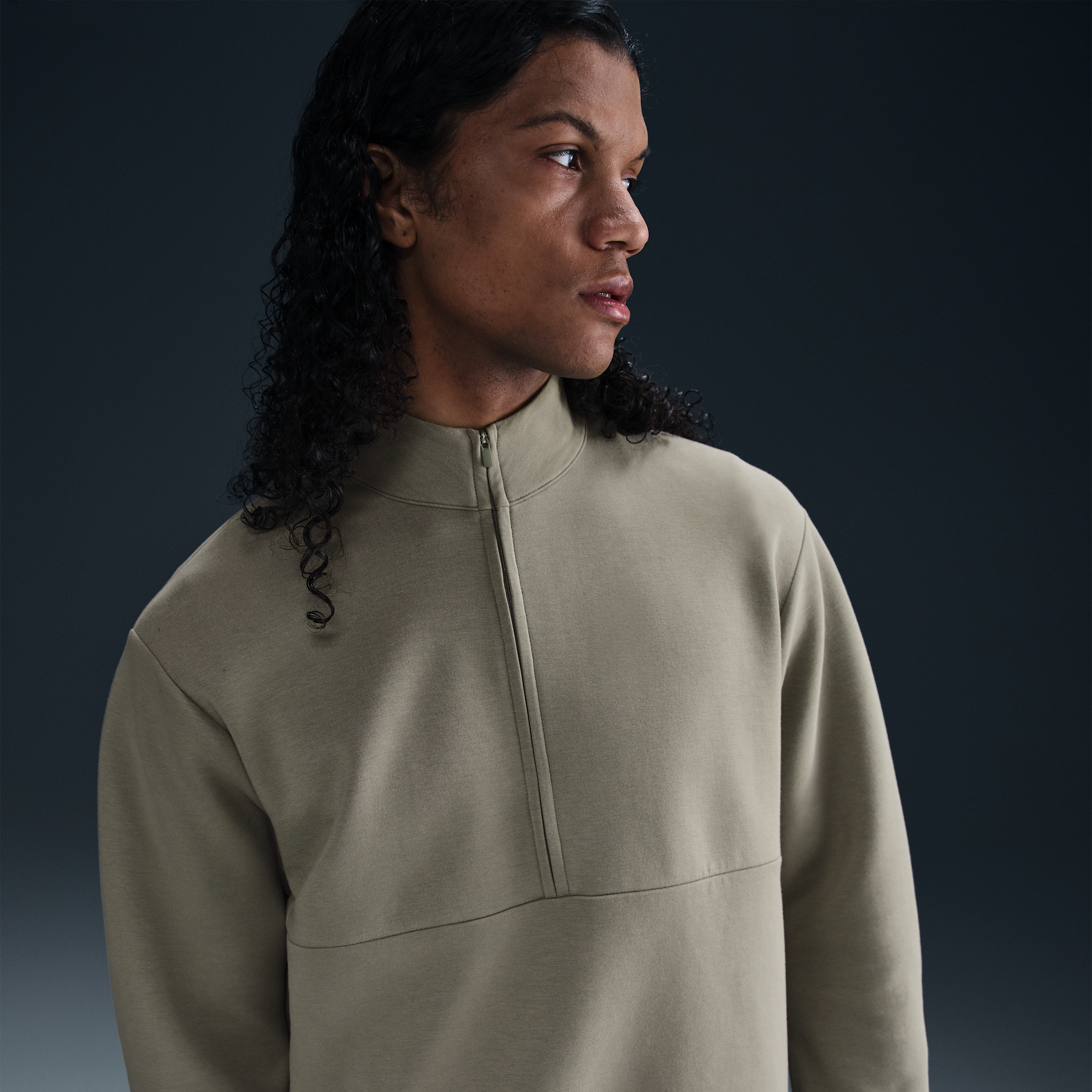 Nike Men's 24.7 Impossiblysoft Dri-fit 1/2-zip Top In Green