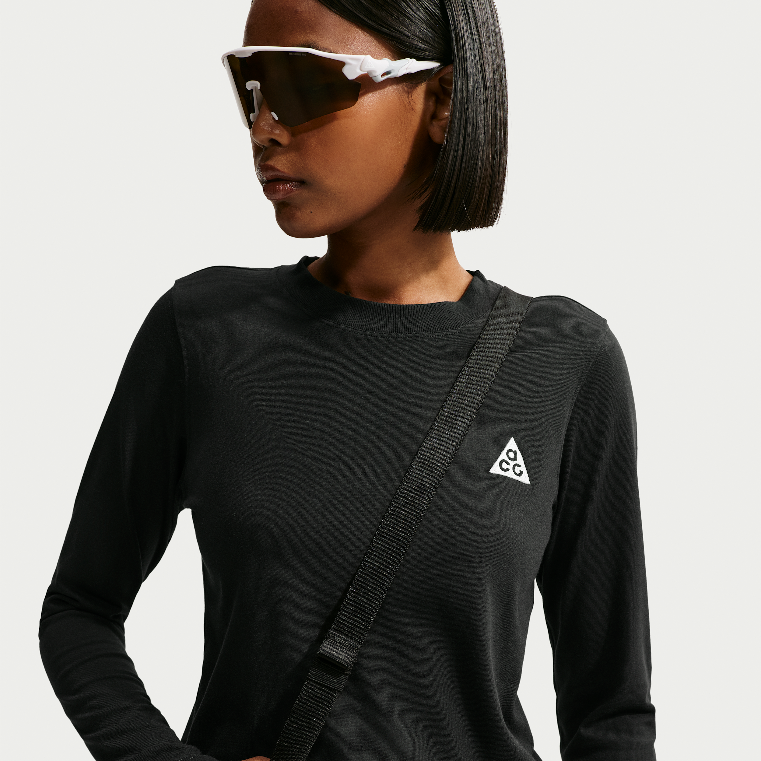 Women's Nike ACG Dri-FIT Long-Sleeve Top in Black | IO0574-010