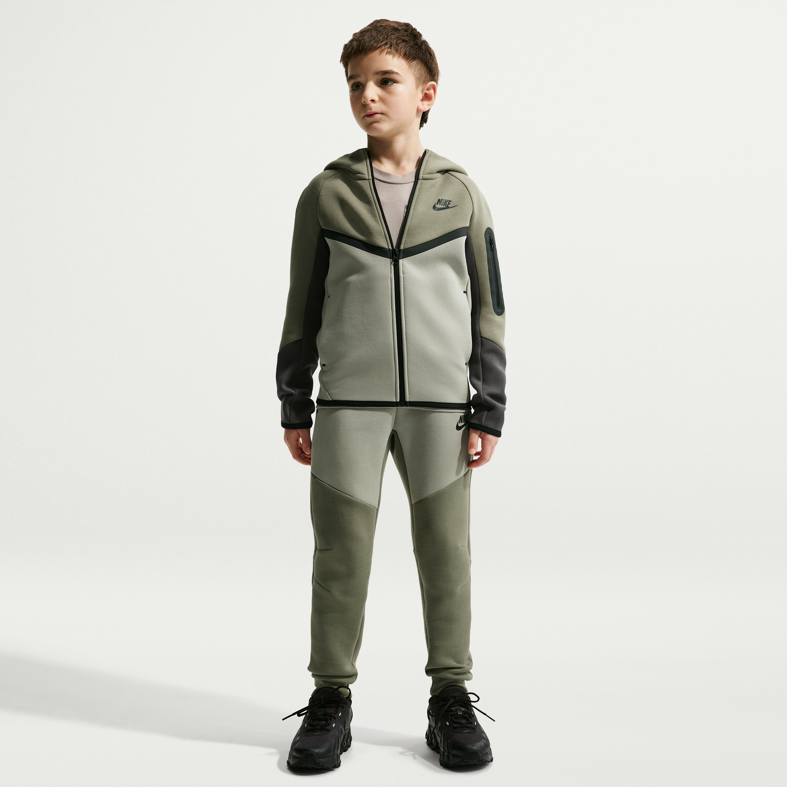 Nike Sportswear Tech Fleece Big Kids' Jogger Pants in Grey | HV5869-328