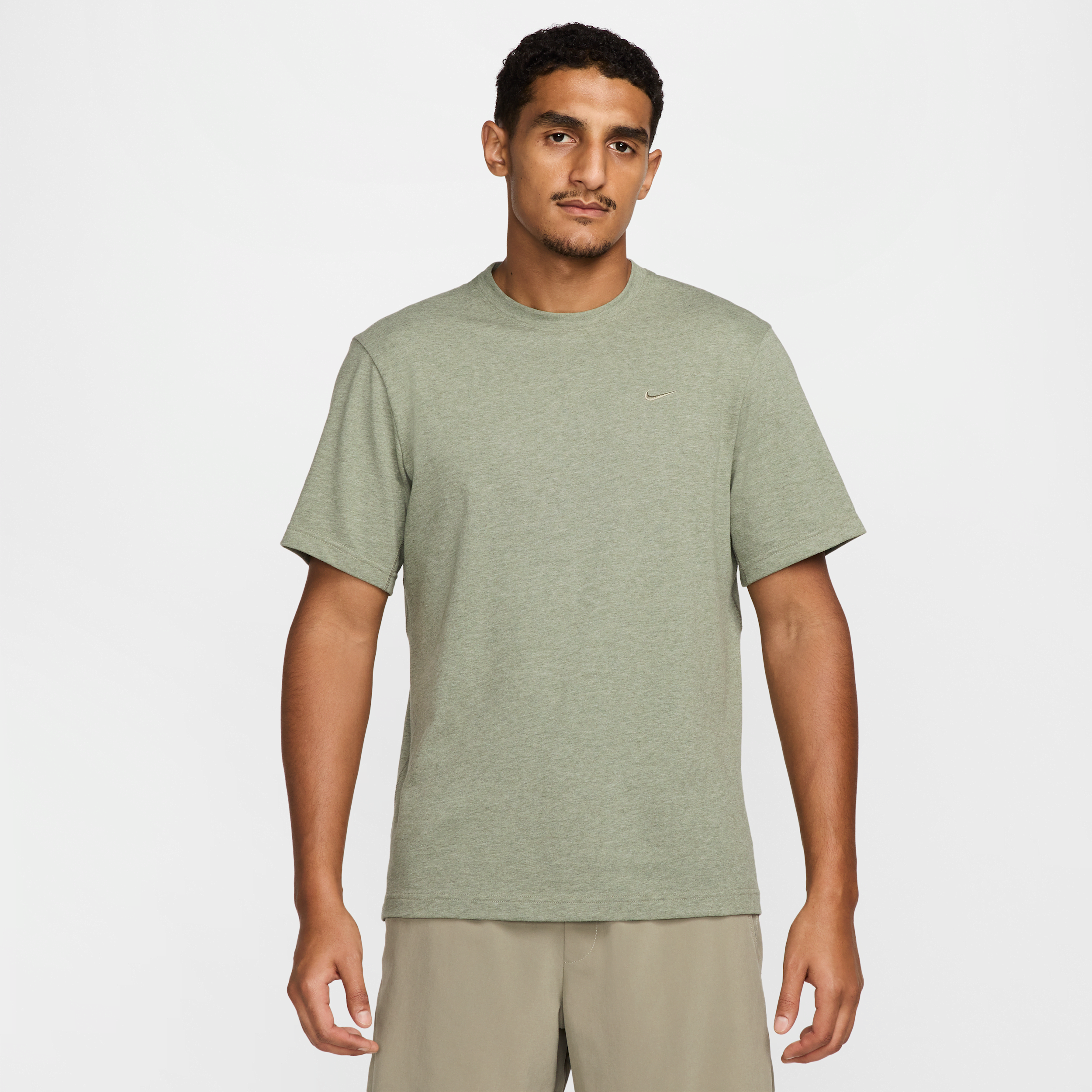 Nike Primary Dri-fit Tee In Green
