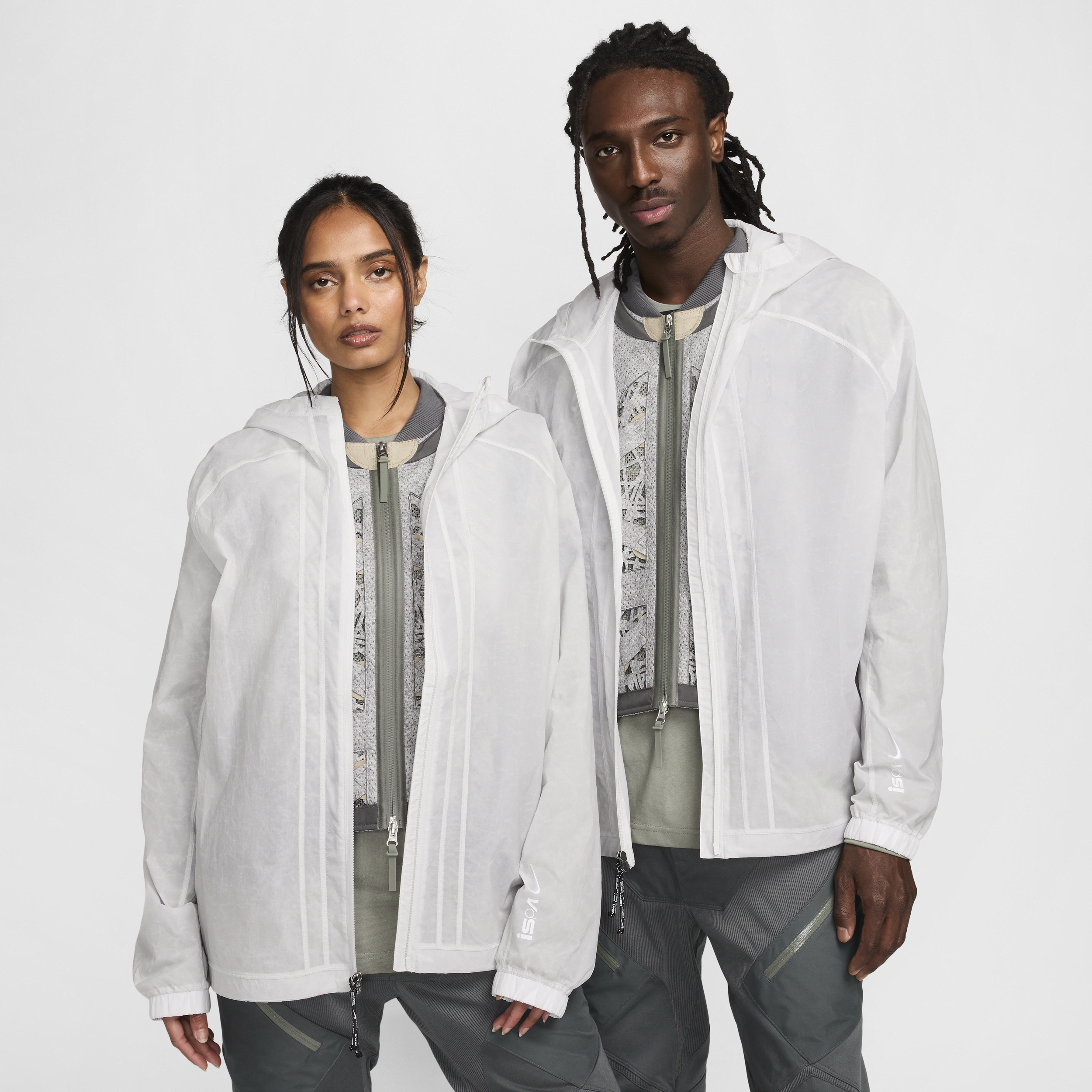 Nike Unisex Ispa Metamorph Jacket In Gray