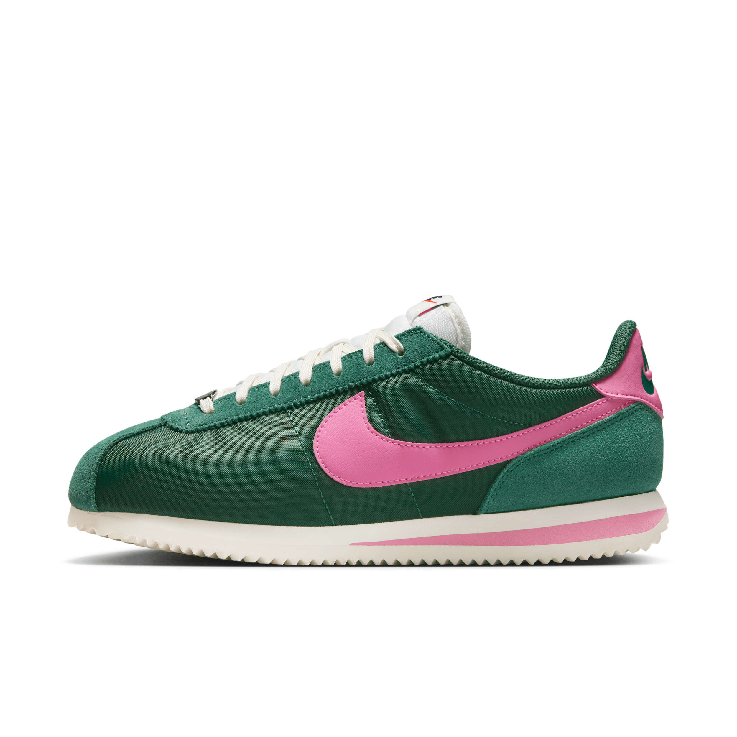 Nike Cortez Sneakers In Green