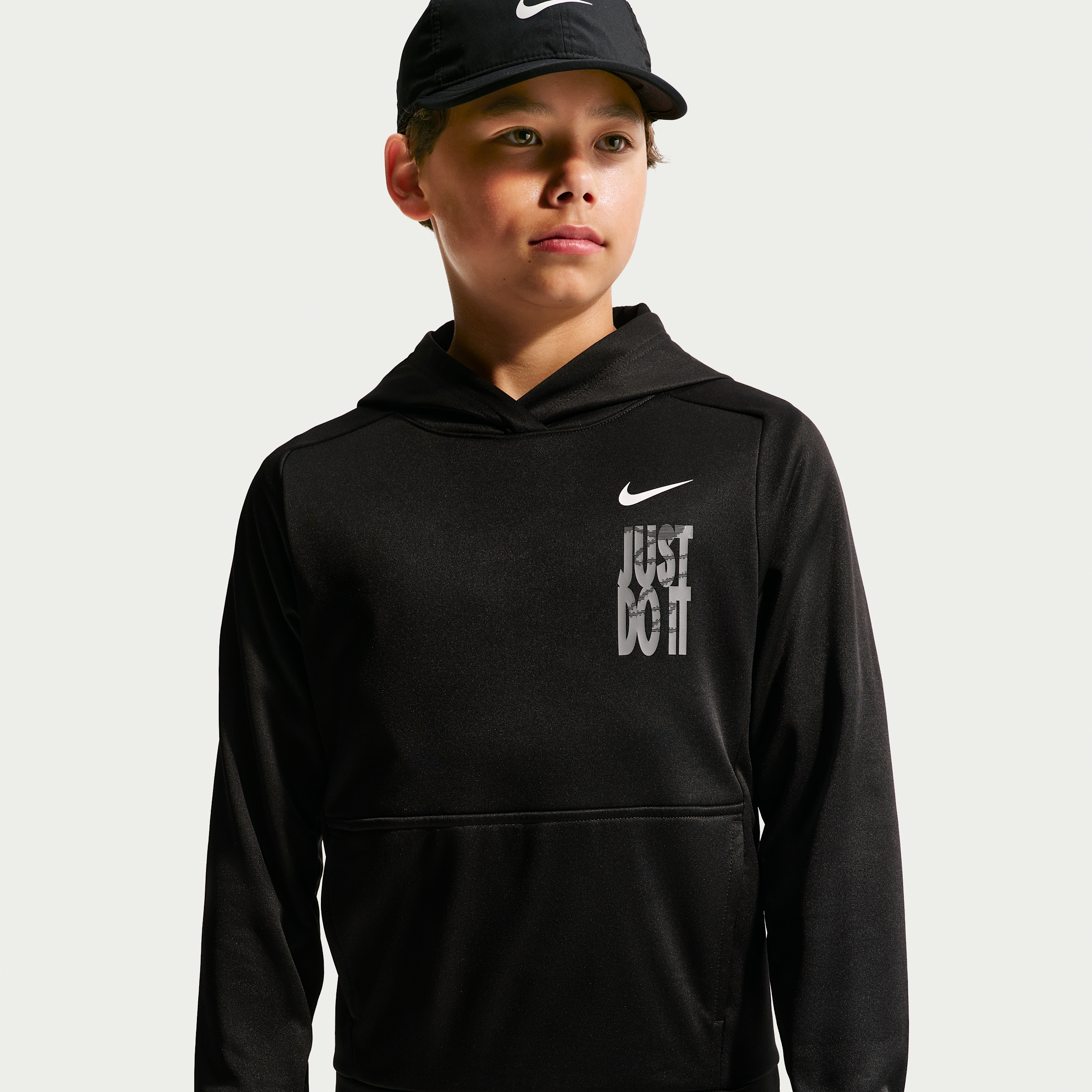Nike Trophy Big Kids' (Boys') Therma-FIT Fleece Pullover Hoodie in Black | IU3227-010