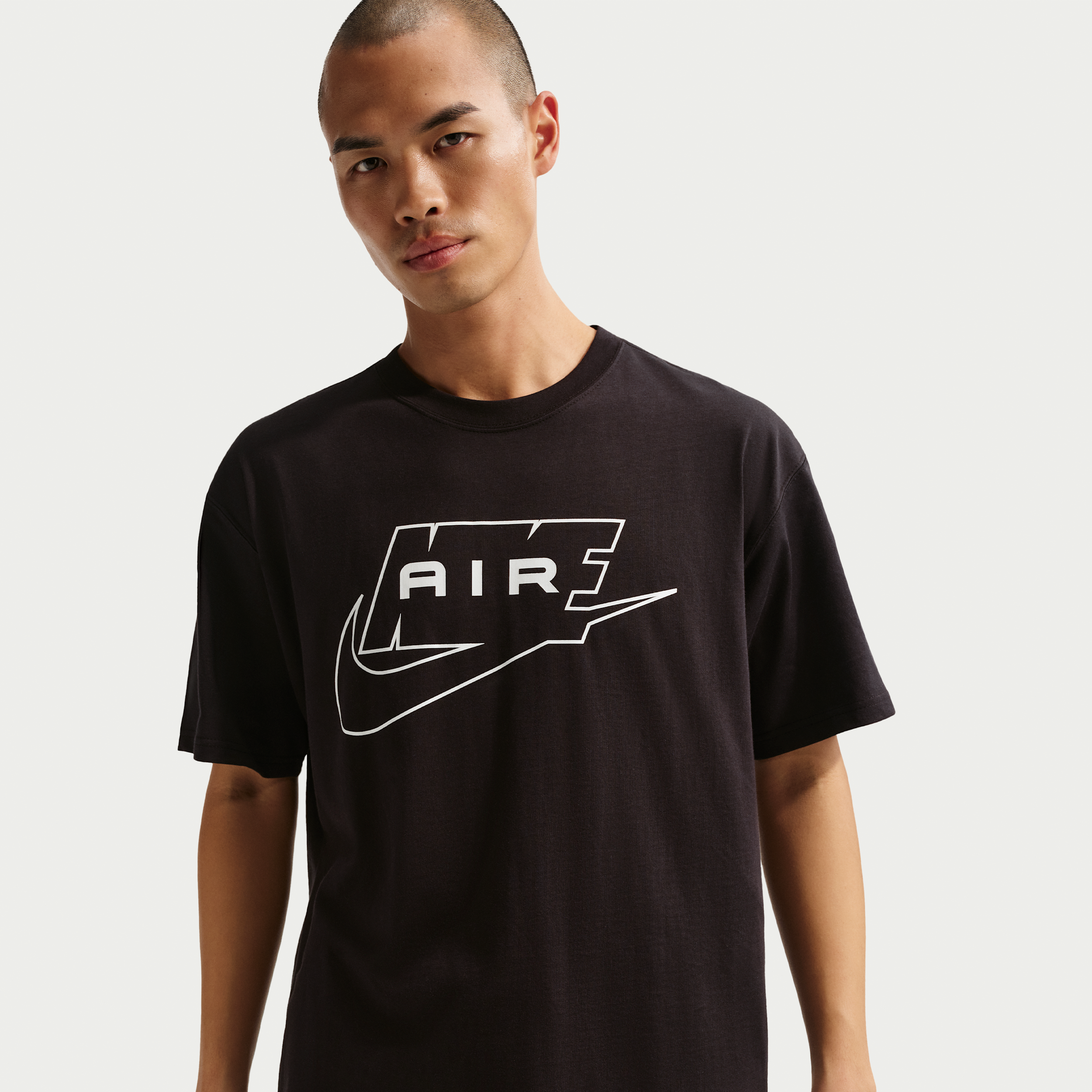 Men's Nike Sportswear T-Shirt in Black | IH1359-010