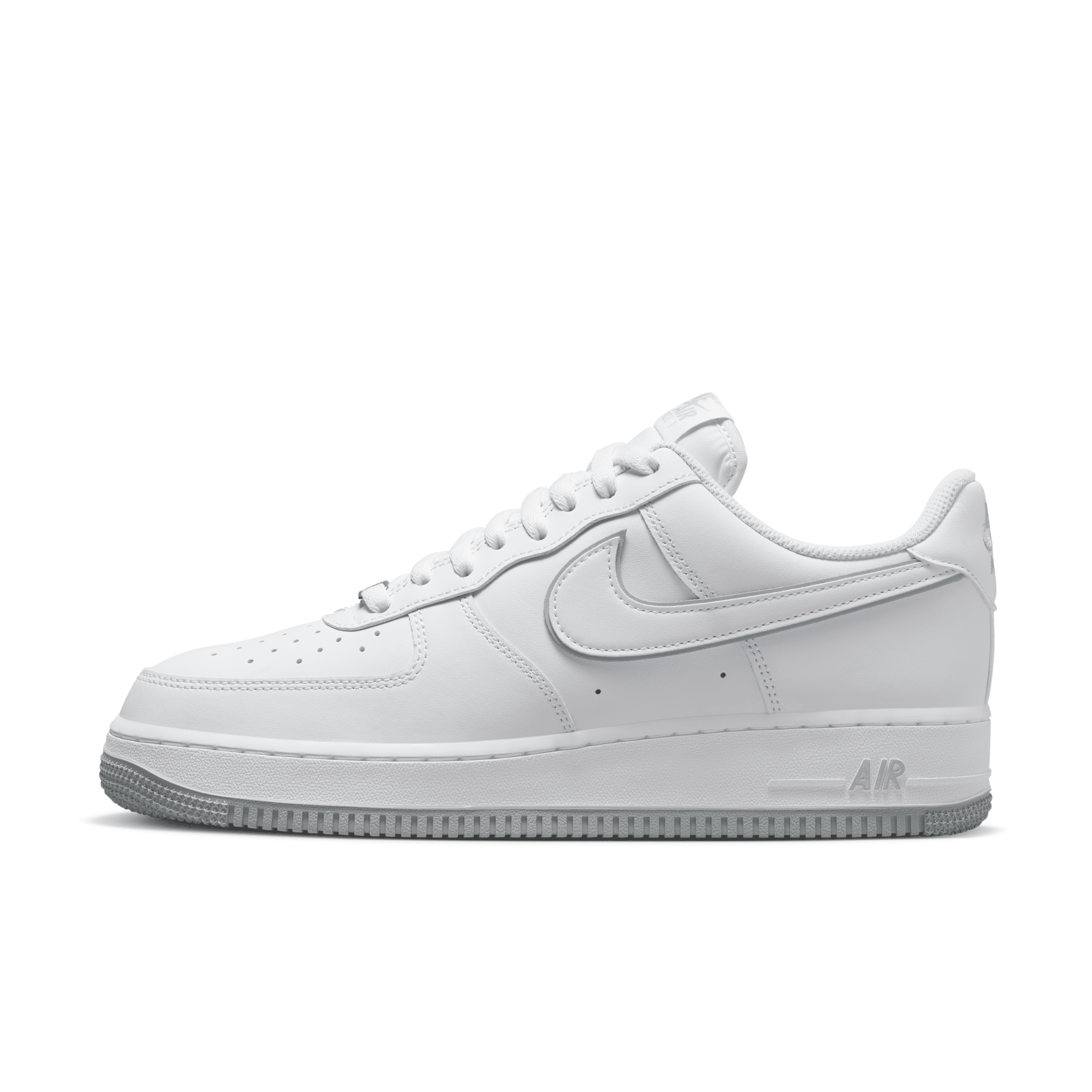 Nike Men's Air Force 1 '07 Shoes In White