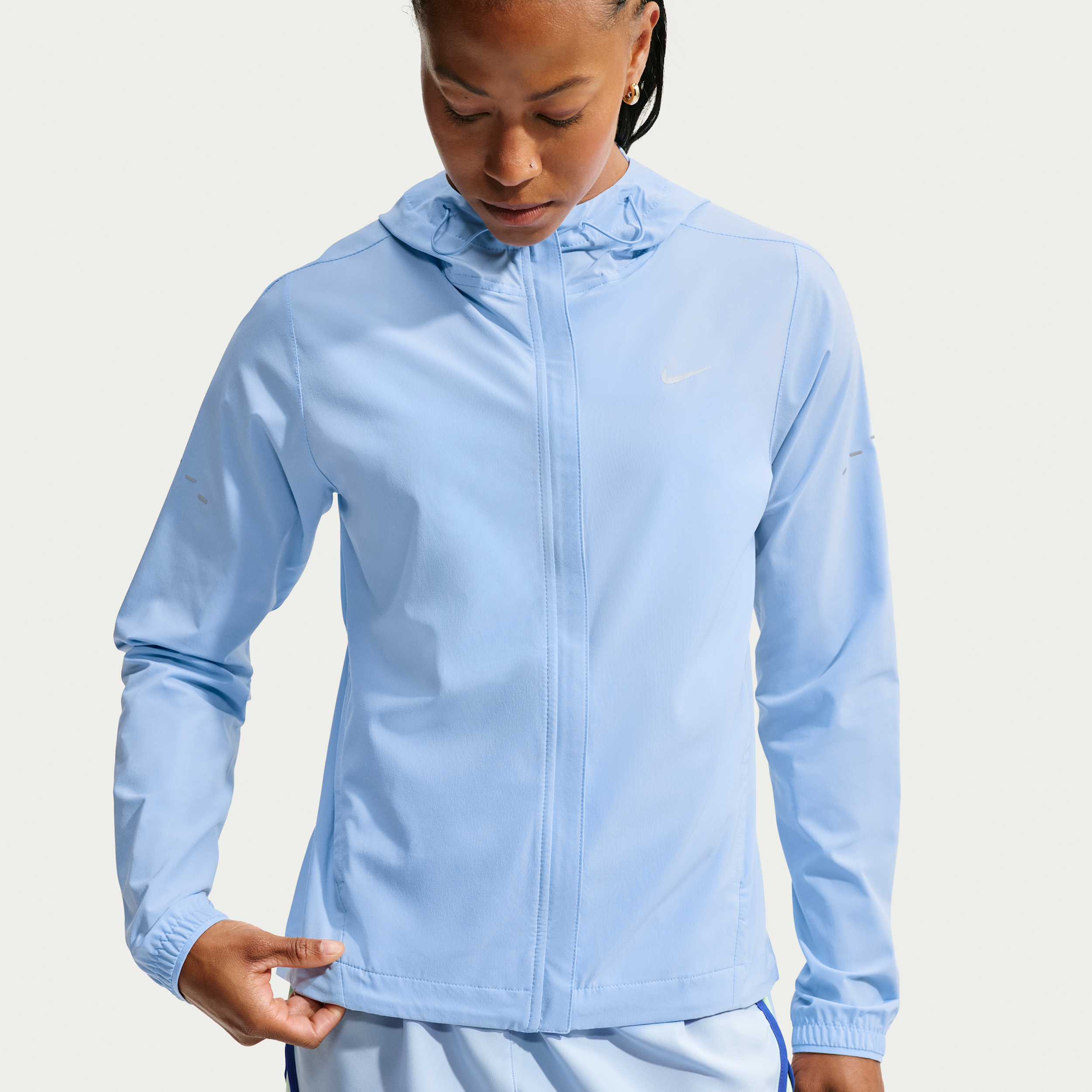 Nike Women's Swift Repel Packable Running Jacket in Blue | HQ0650-468