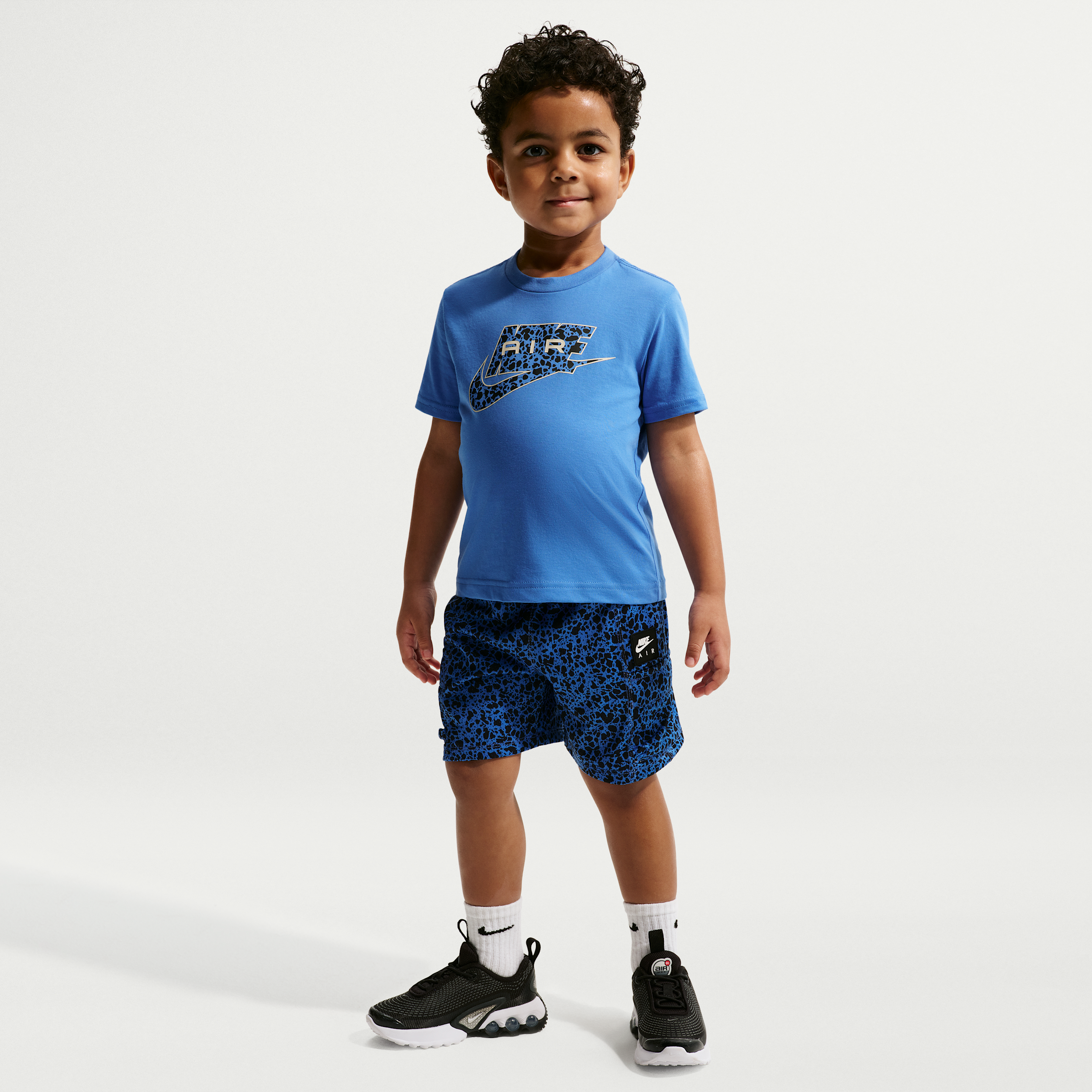 Nike Toddler Dri-FIT 2-Piece Air Printed Cargo Shorts Set in Blue | 76P001-UL2