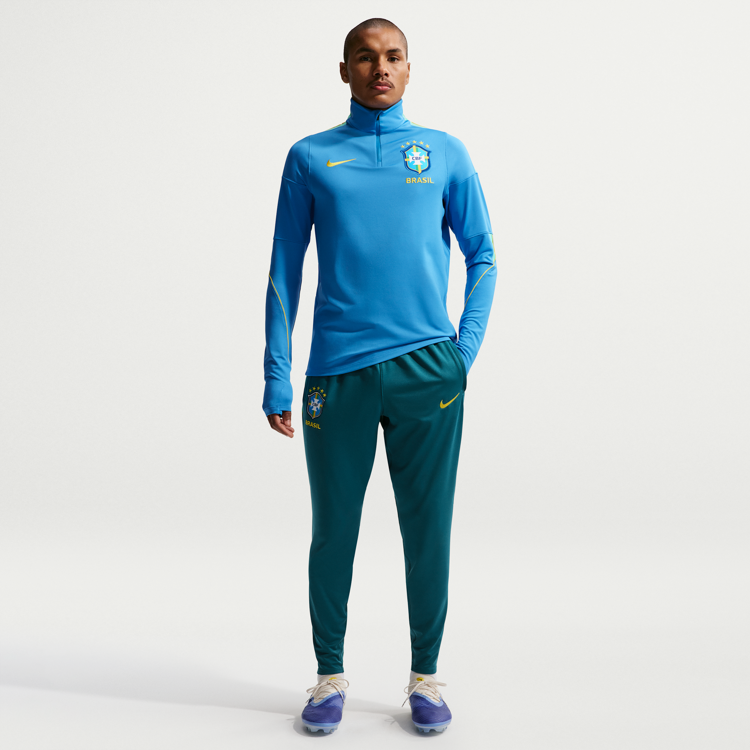 Brazil Strike Nike Men's Dri-FIT Soccer Knit Pants in Green | IB5274-381