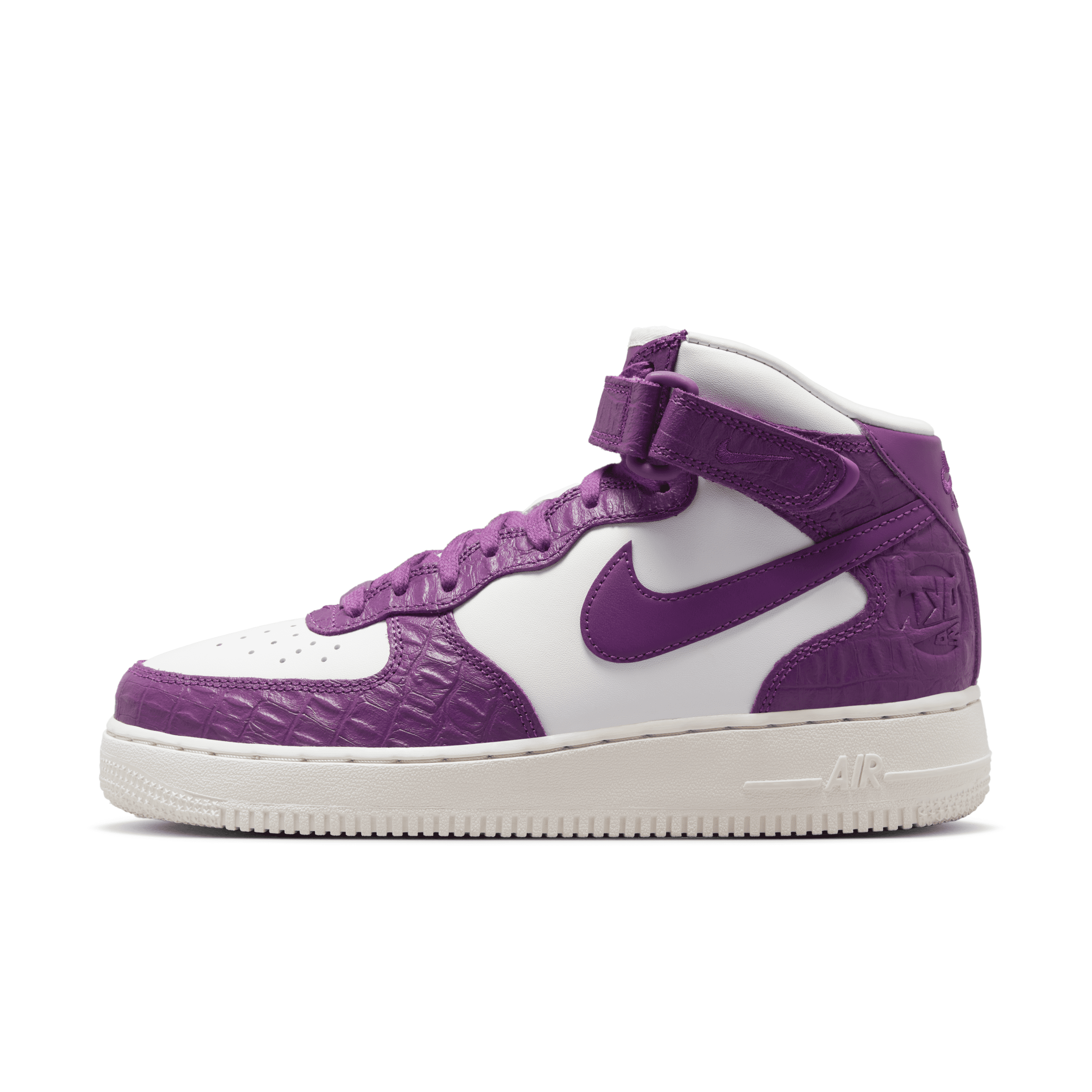 NIKE WOMEN'S AIR FORCE 1 '07 MID LX SHOES,14256881