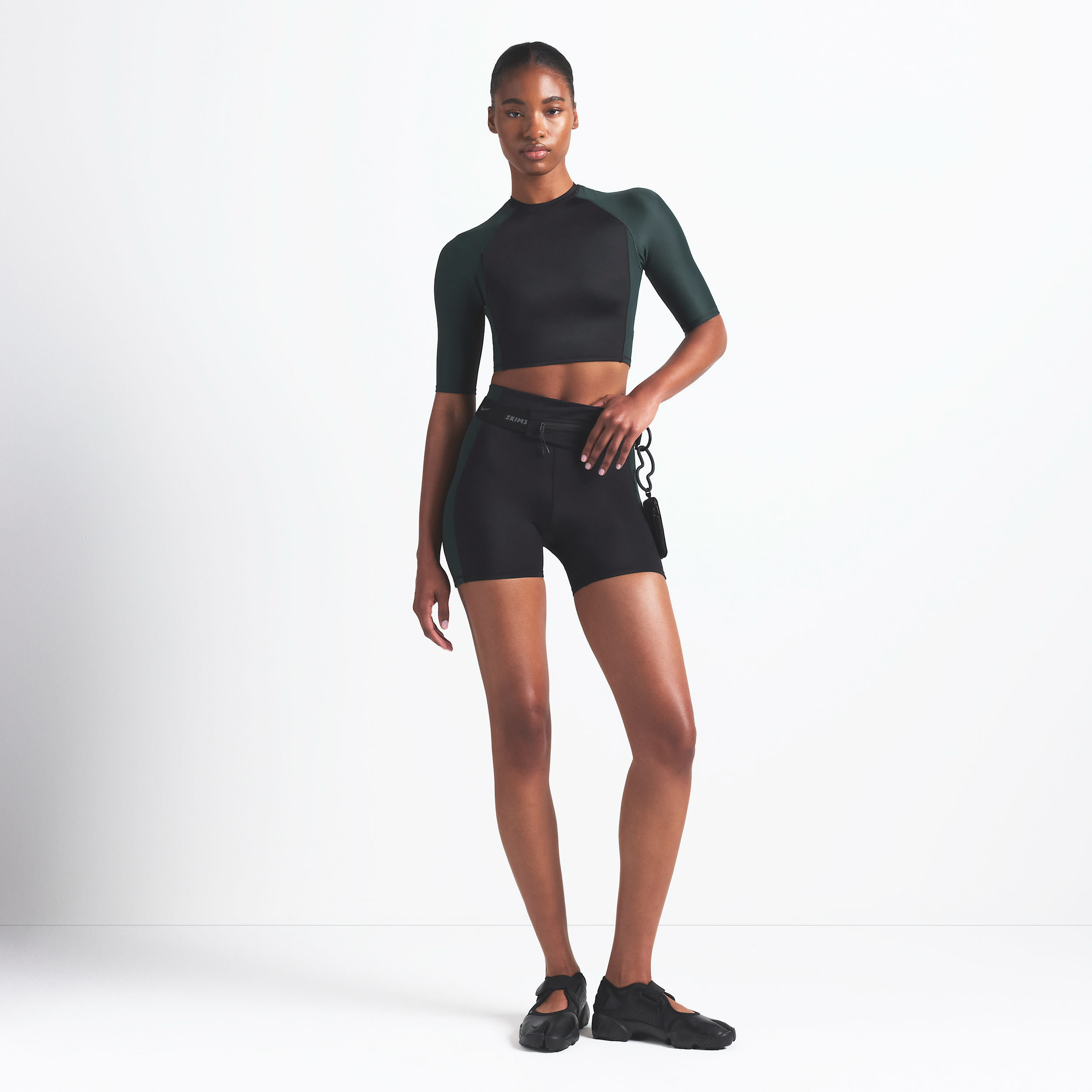Nike Women's Skims Shine High-waisted 5" Biker Shorts In Black
