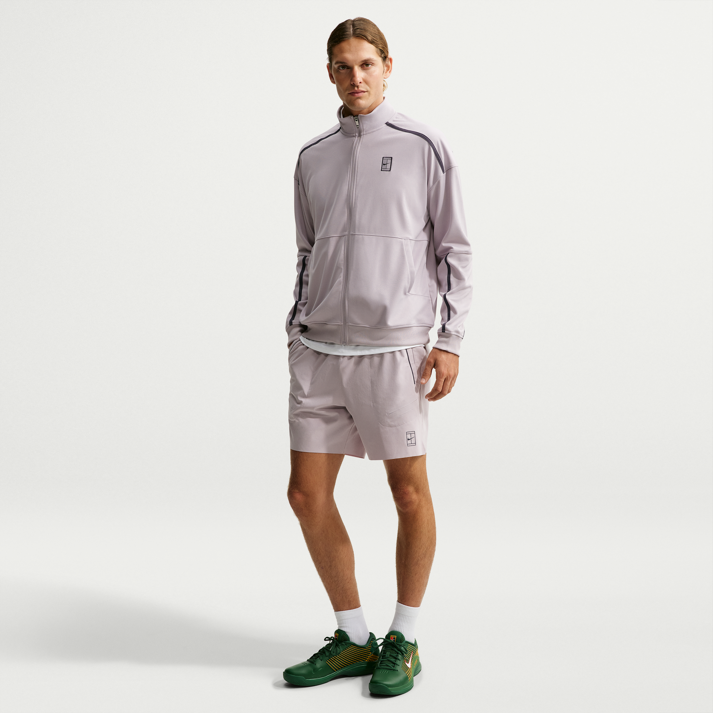 Nike Men's Court Advantage Dri-FIT 6" Tennis Shorts in Purple | FZ6913-022