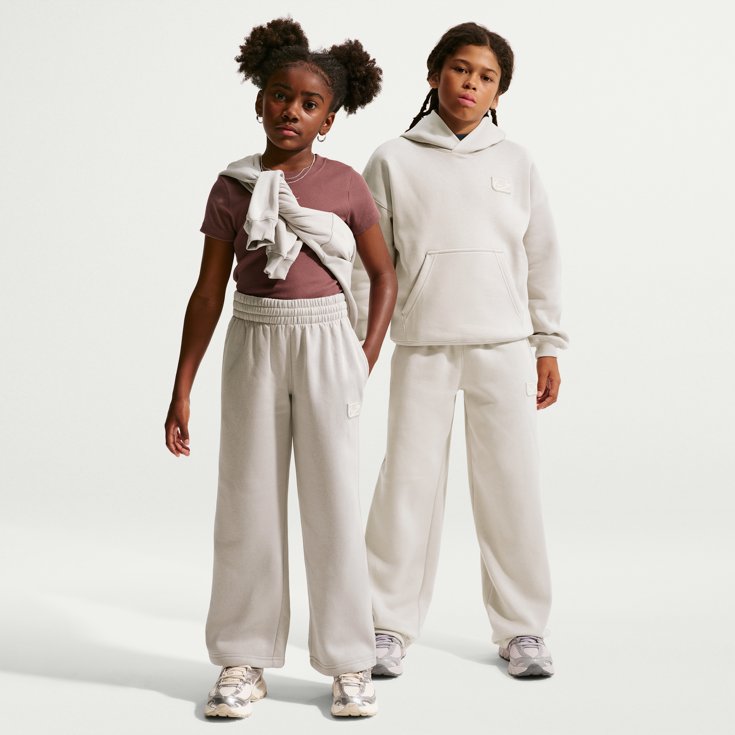 Nike Sportswear Club Fleece Big Kids' Fleece Open-Hem Pants in Brown | IO1694-211