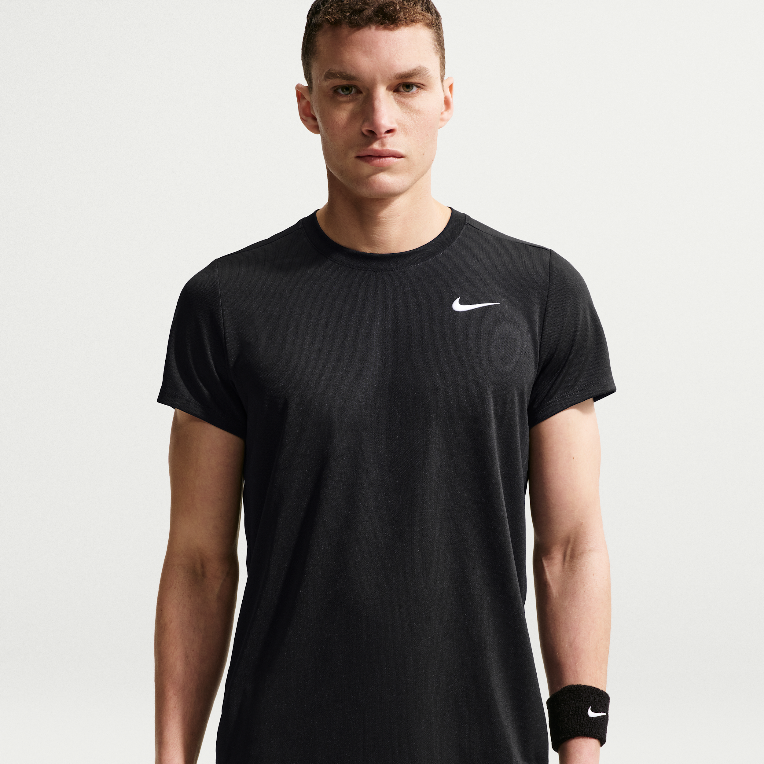 Nike Men's Court Victory Dri-FIT Tennis Top in Black | FZ6921-010