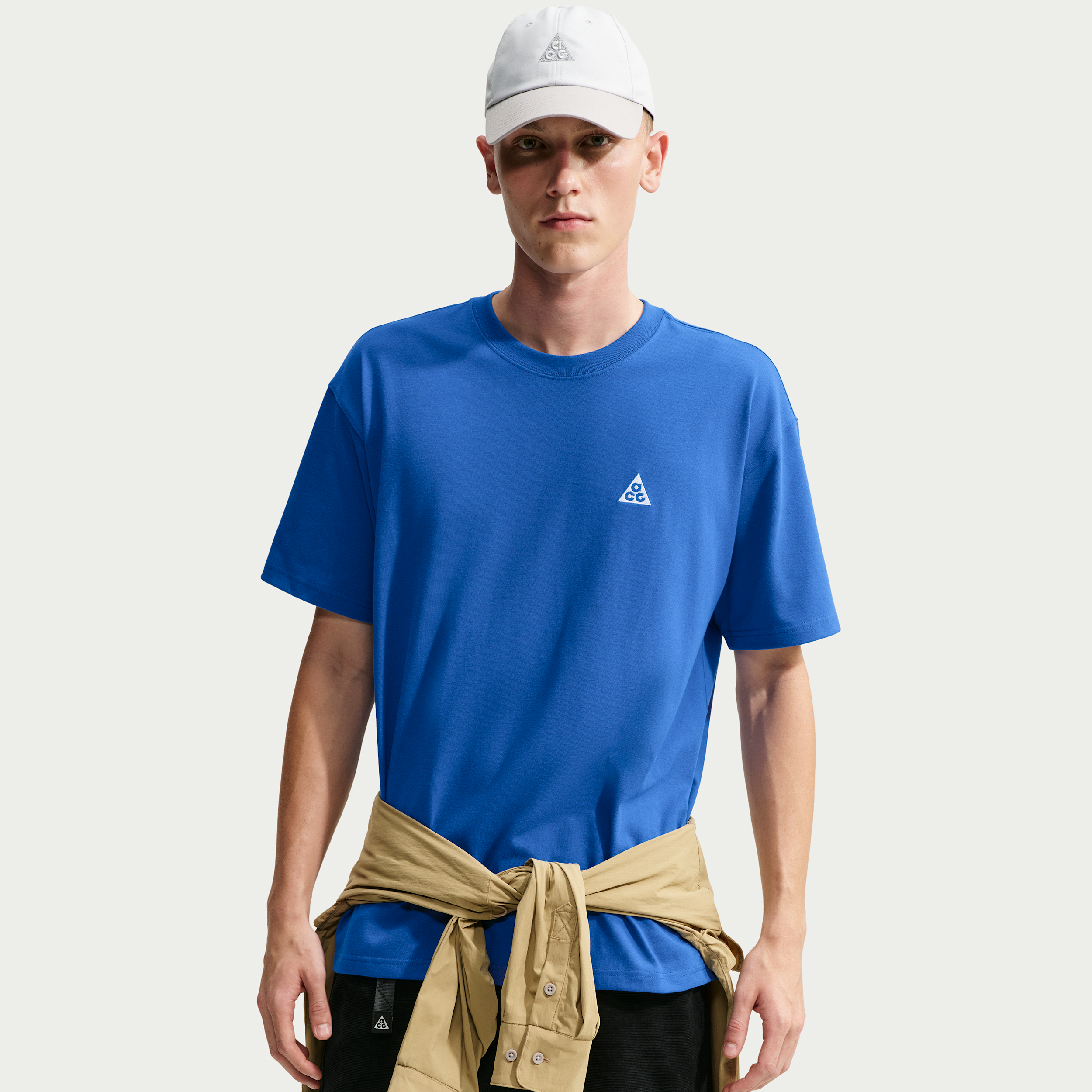 Men's Nike ACG Short-Sleeve T-Shirt in Blue | DC5356-480