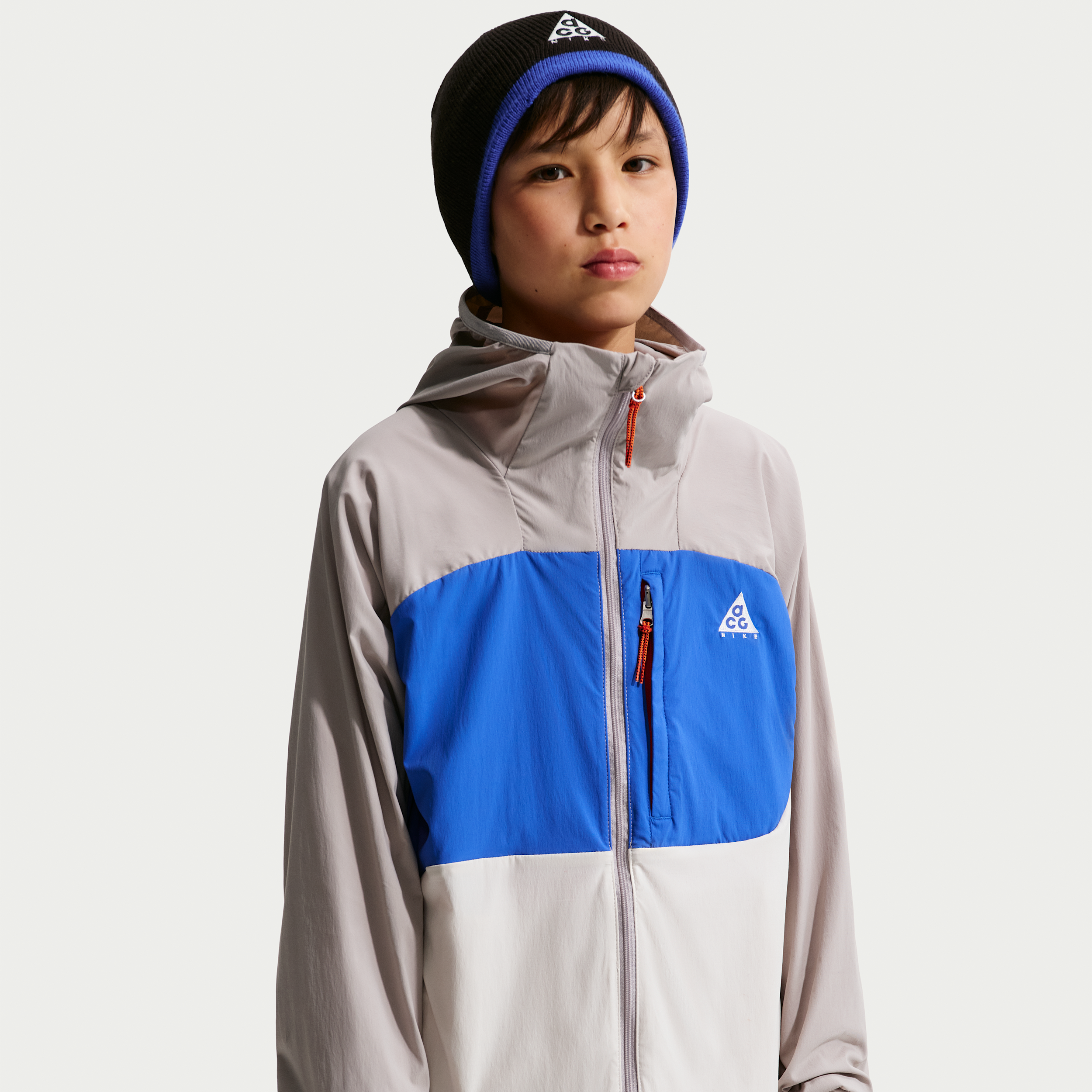 Nike ACG Big Kids' Five Towers Jacket in Grey | 9WCA63-G3O