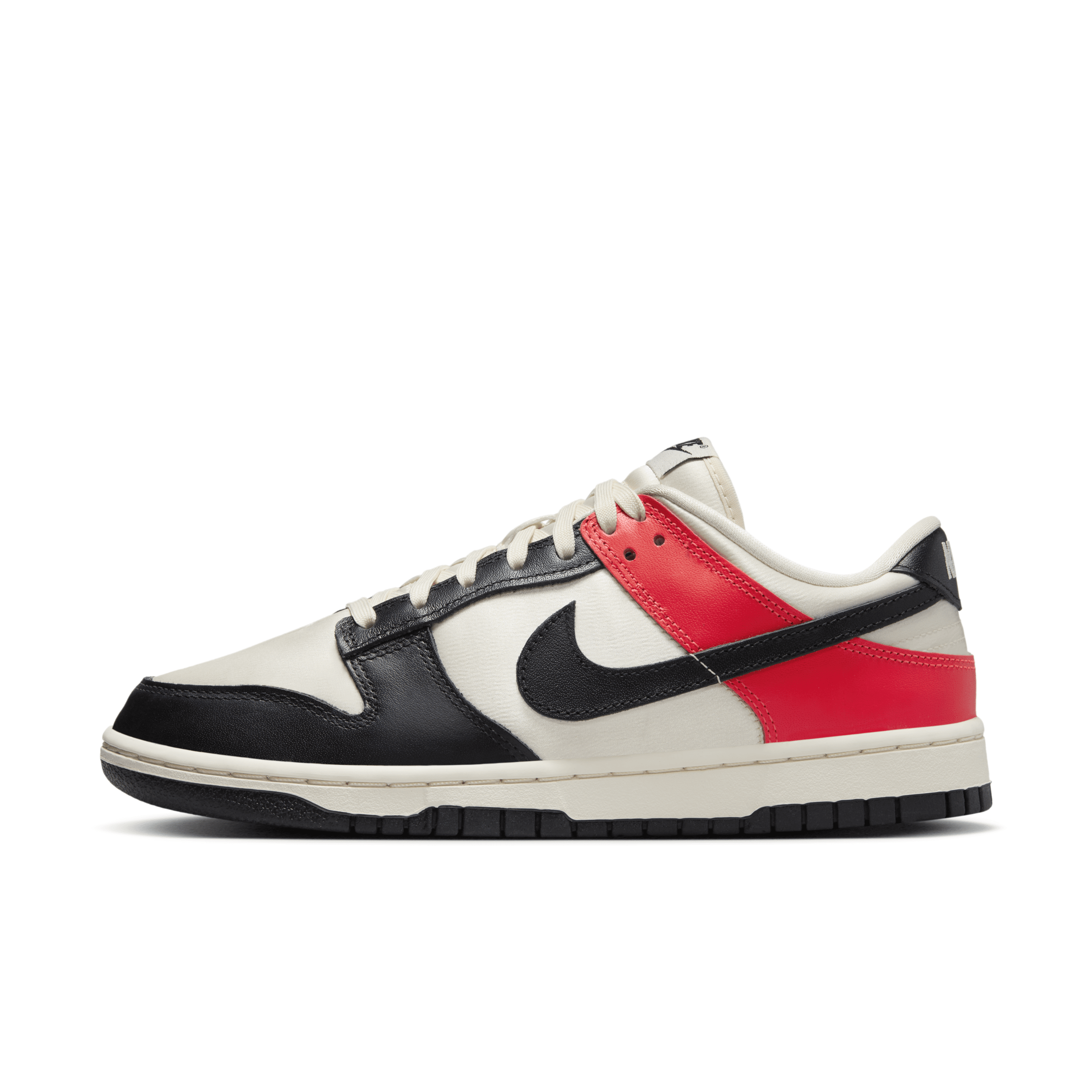 Nike Black & Pink Dunk Low Se Sneakers In Red