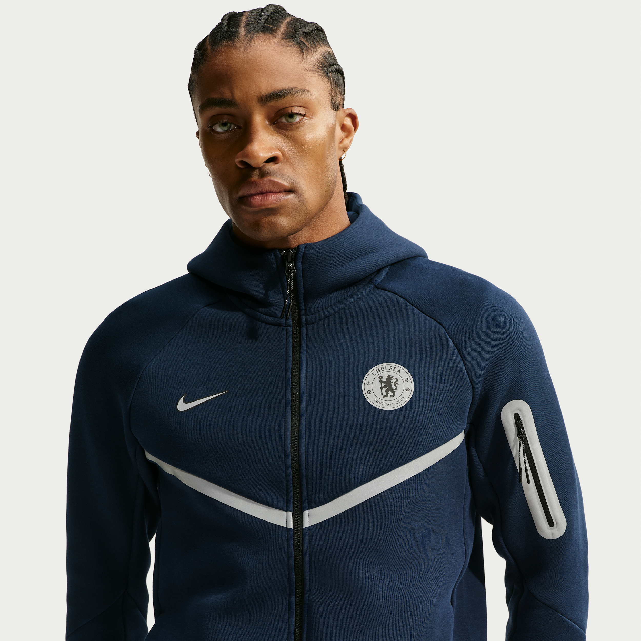 Chelsea FC Tech Nike Men's Fleece Windrunner Soccer Jacket with Reflective Accents in Blue | IO3642-477