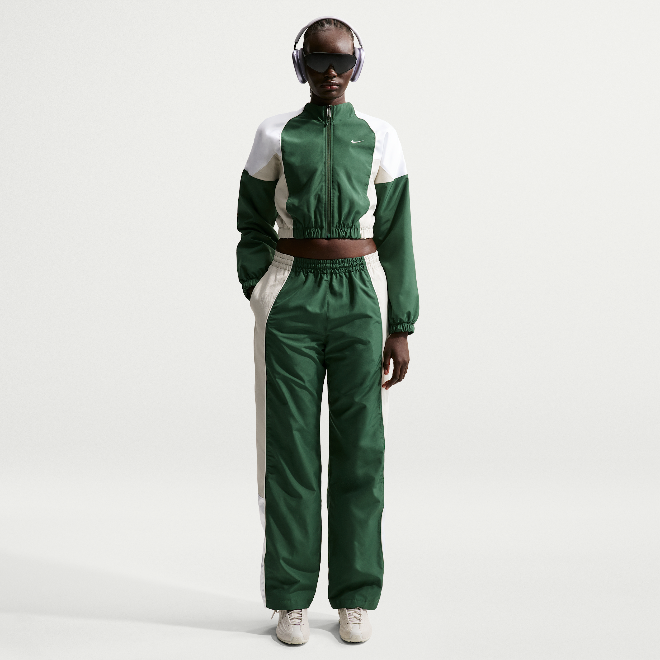 Women's Nike Sportswear Oversized Mid-Rise Track Pants in Green | IF0218-324