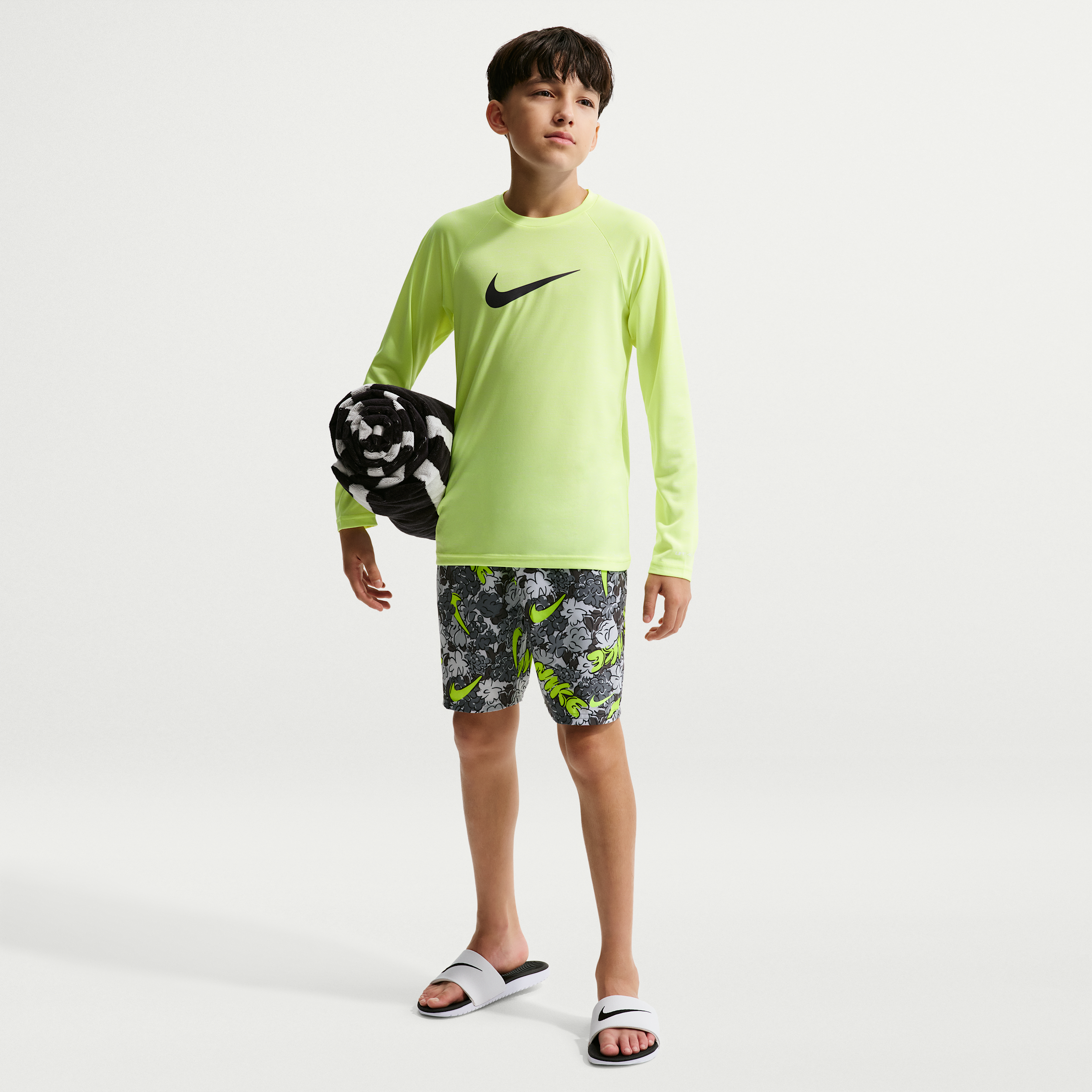 Nike Swim Breaker Big Kids' (Boys') 7" Boxer Volley Short in Grey | NESSG821-054