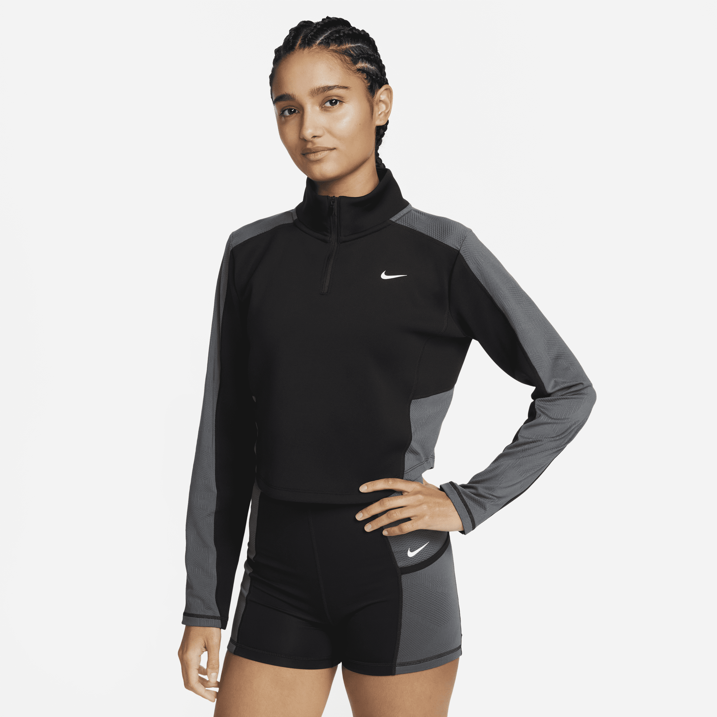 NIKE WOMEN'S DRI-FIT LONG-SLEEVE 1/4-ZIP TRAINING TOP,1001547297