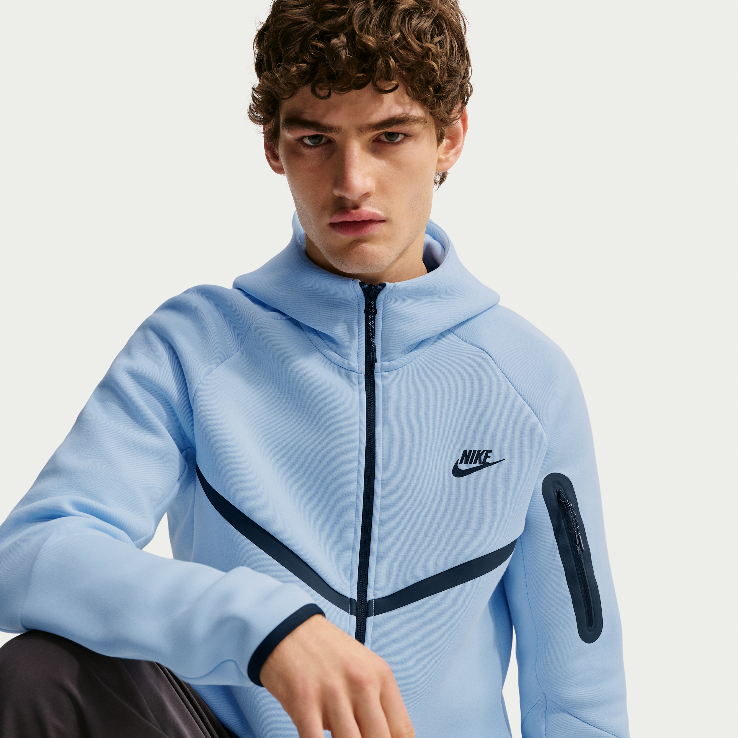Nike Men's Tech Fleece Windrunner Full-Zip Jacket in Blue | HV0949-411