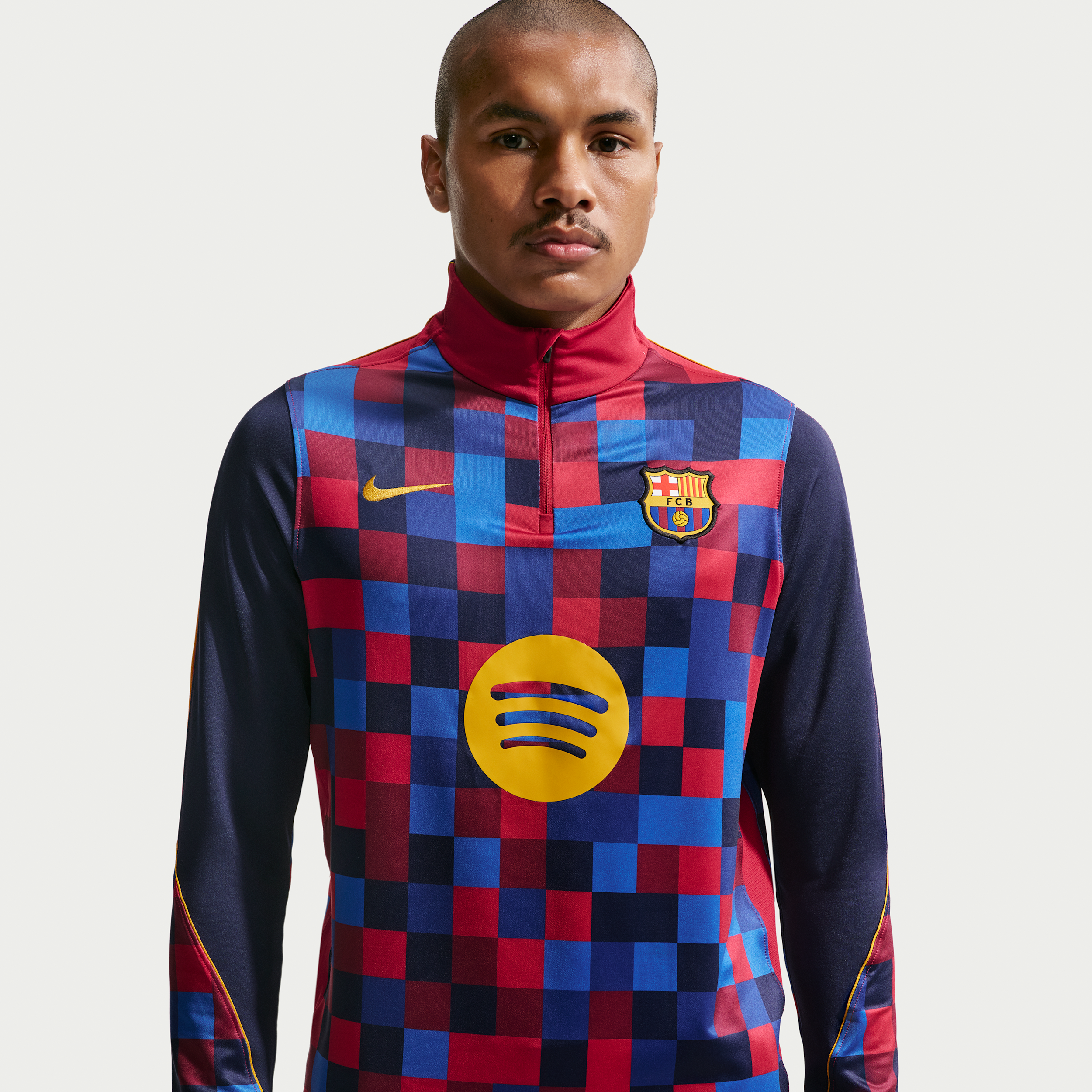 FC Barcelona Strike Home Nike Men's Dri-FIT Soccer Pre-Match Knit Drill Top in Red | IQ1301-621