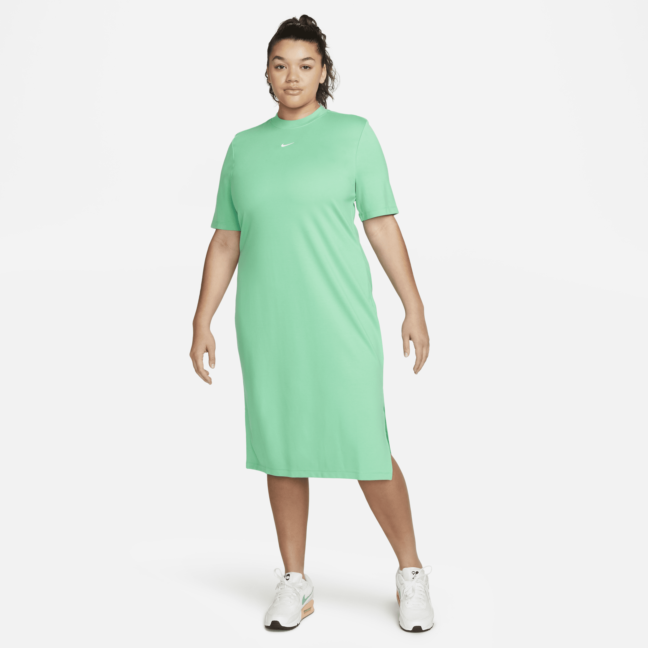 Nike Women's  Sportswear Essential Midi Dress (plus Size) In Green
