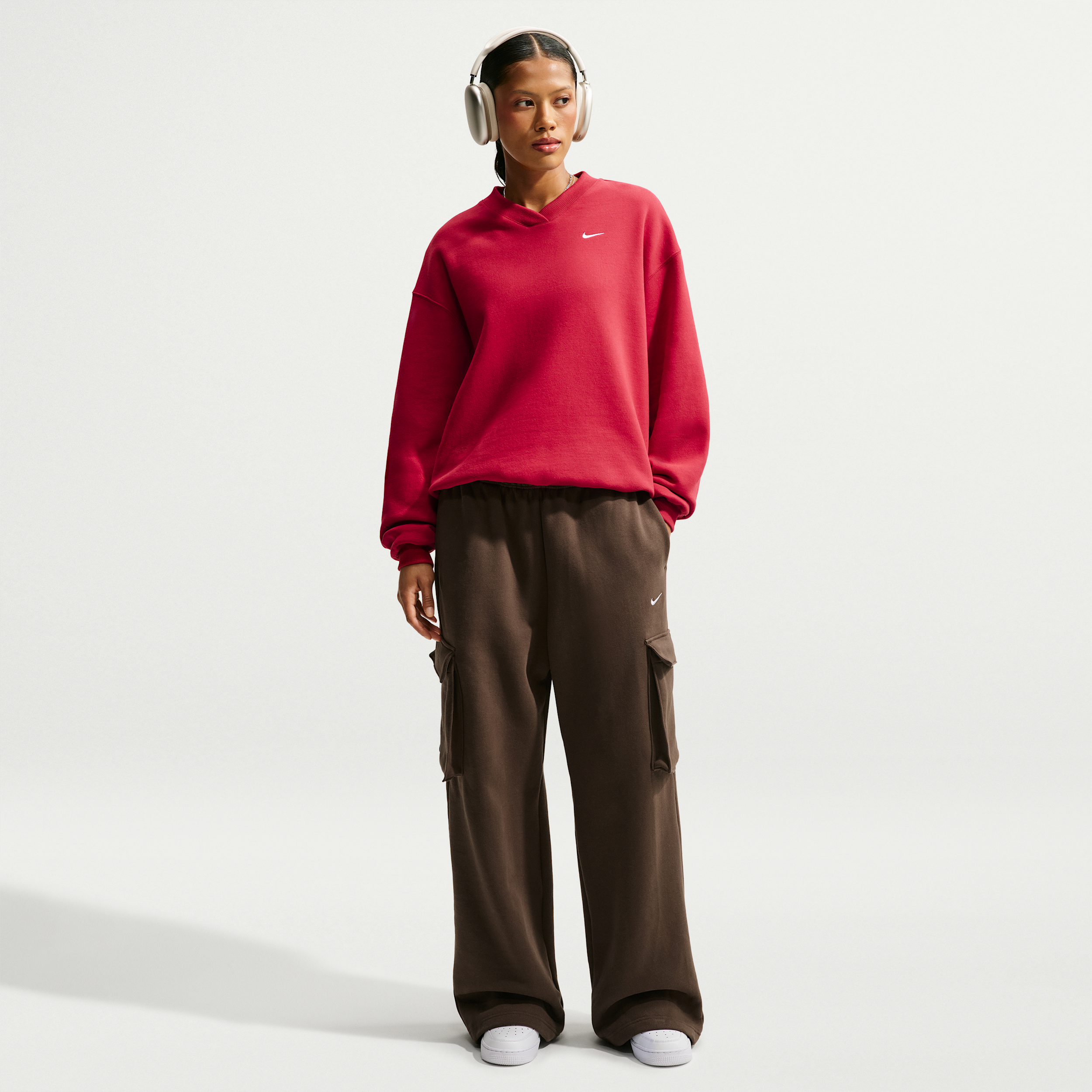 Nike Women's Studio Fleece Medium Weight Oversized High-Rise Cargo Pants, Small, Dark Hazel/Sail