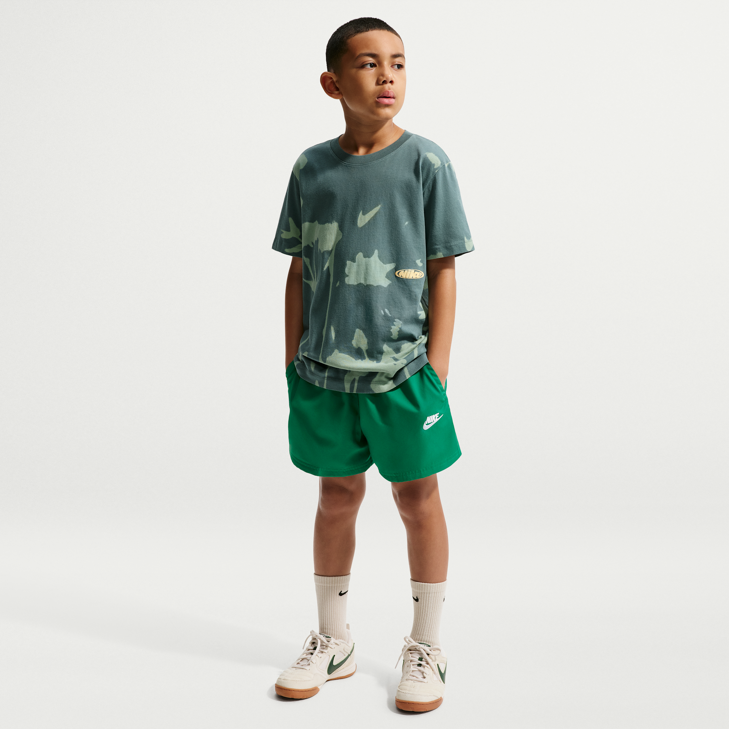 Nike Sportswear Club Big Kids' 4.5" Woven Shorts in Green | HF8134-365