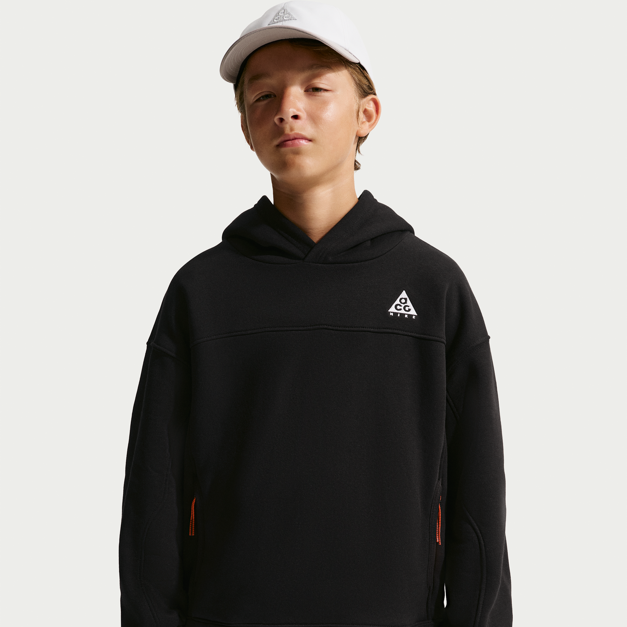 Nike ACG Big Kids' Fleece Hoodie in Black | 9WCA08-023