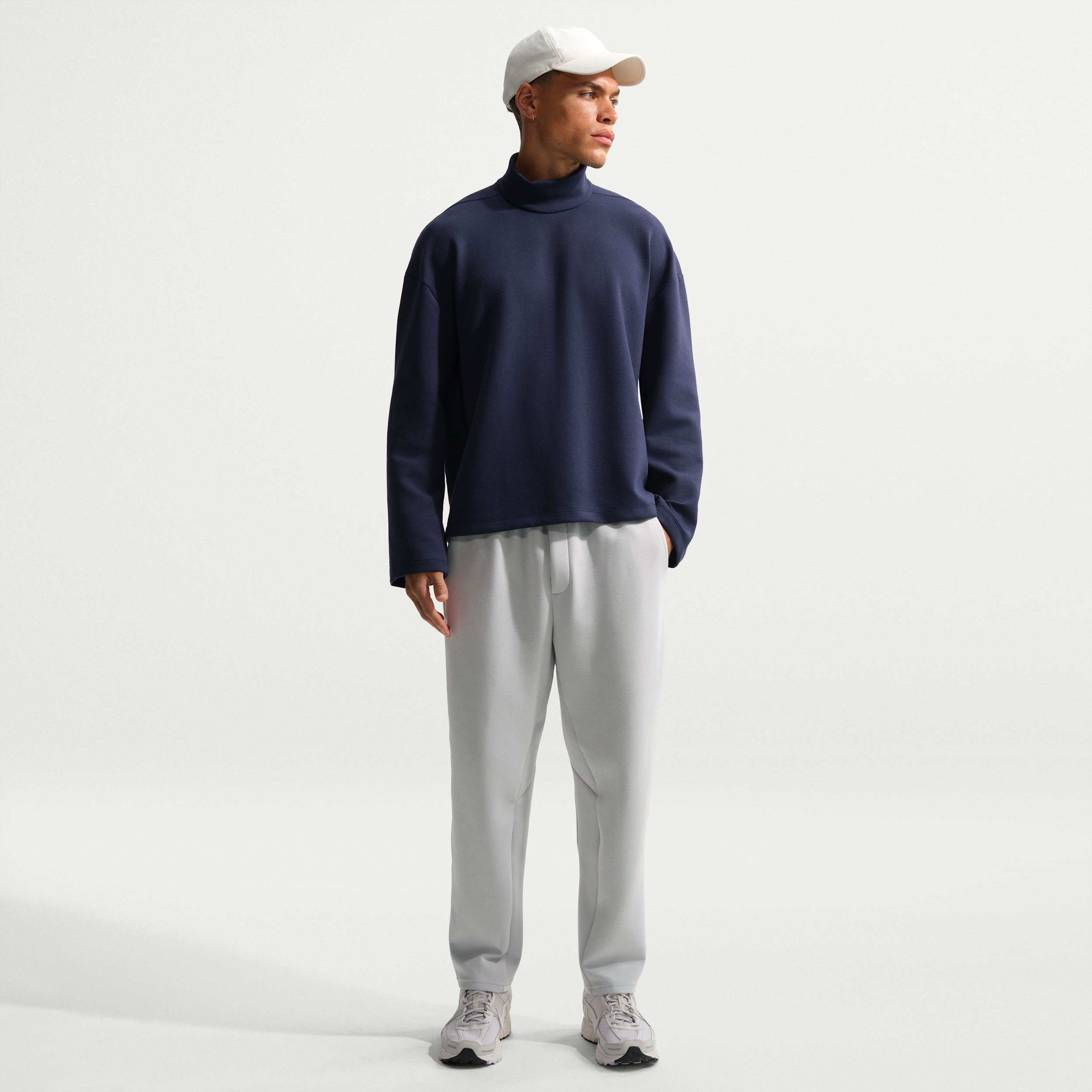 Nike Men's 24.7 ImpossiblySoft Dri-FIT Pants in Grey | HQ6970-097