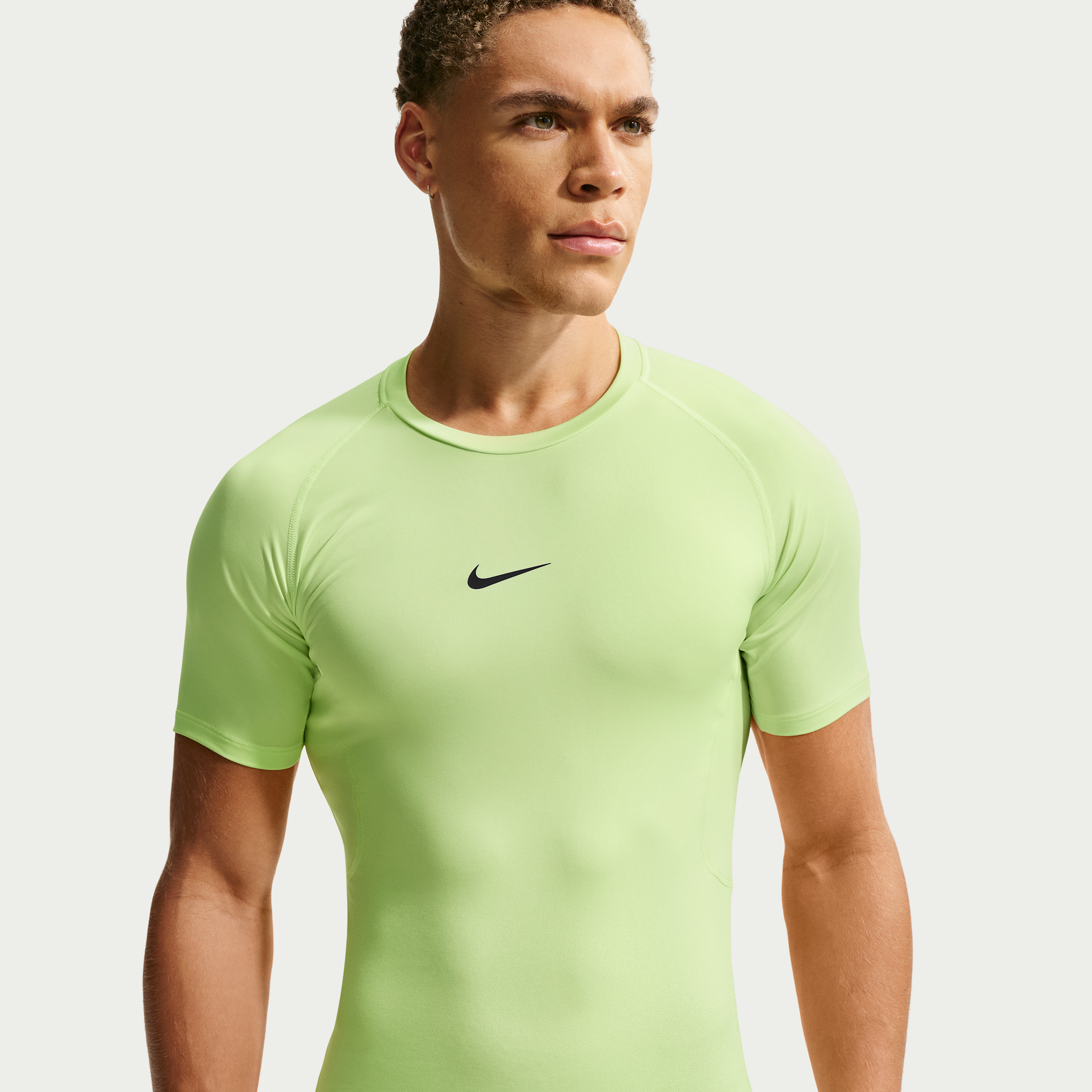 Men's Nike Pro Dri-FIT Tight Short-Sleeve Fitness Top in Green | FB7932-360