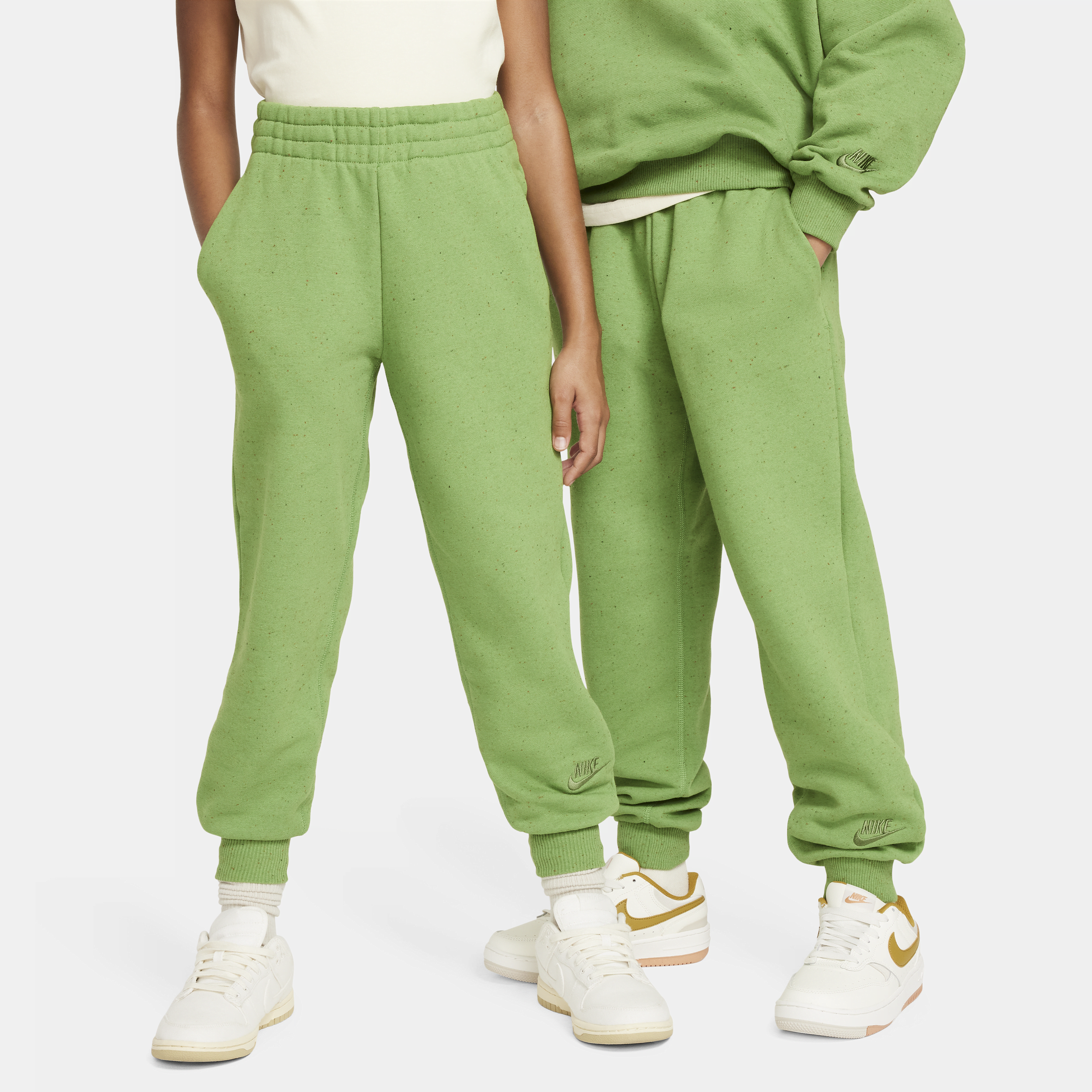 Nike Sportswear Icon Fleece Easyon Big Kids' Loose Jogger Pants In Green